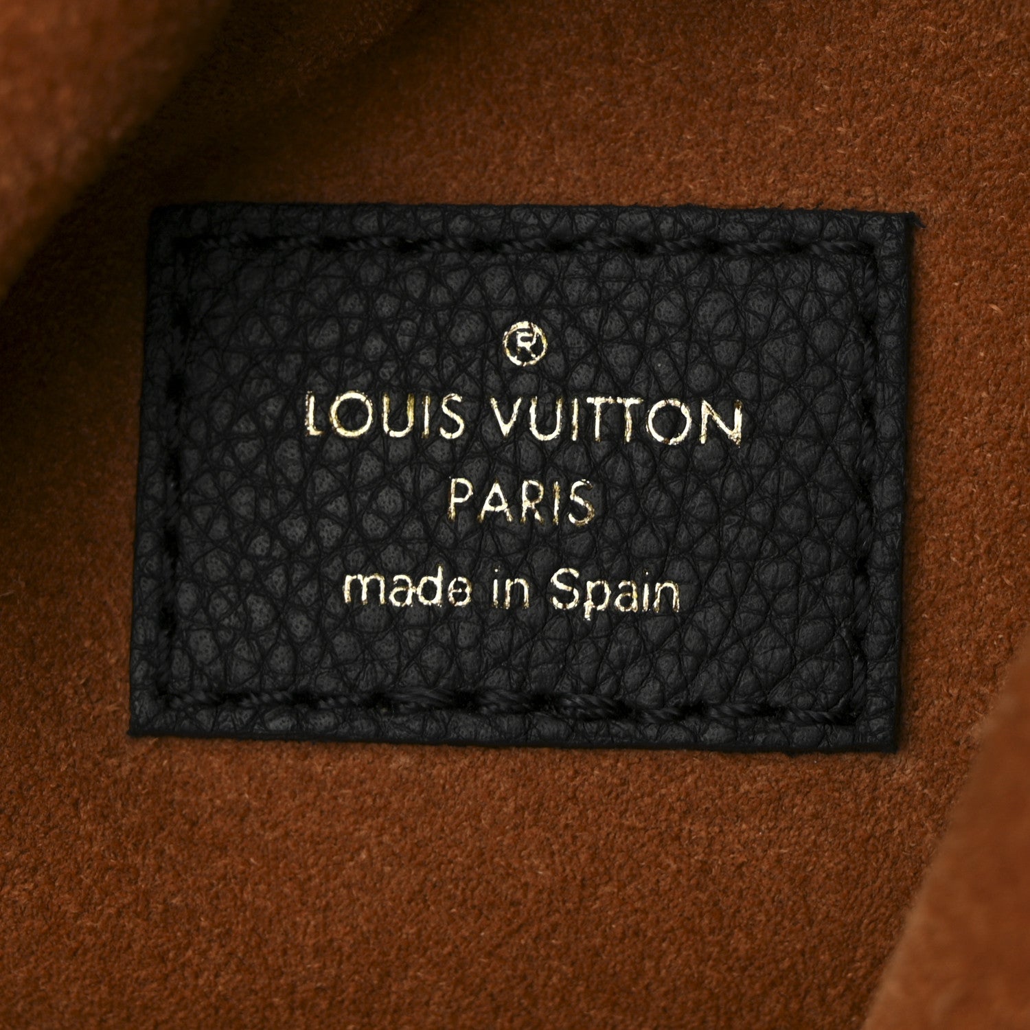 Louis Vuitton Grained Calfskin Low Key Hobo MM Black 7 of 11
