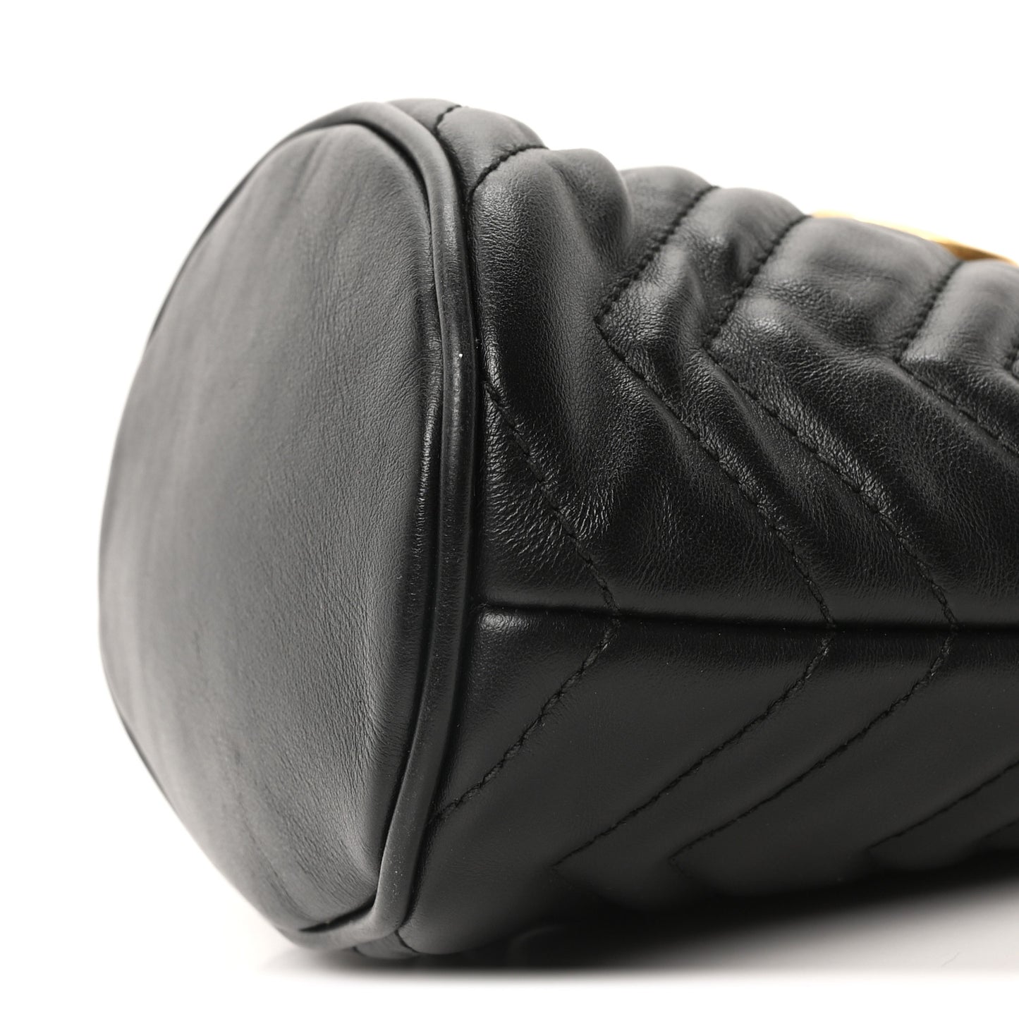 Calfskin Matelasse Mini GG Marmont 2.0 Bucket Bag Black