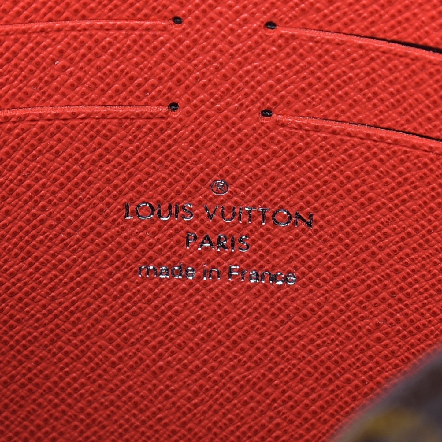Epi Monogram Pochette Voyage MM