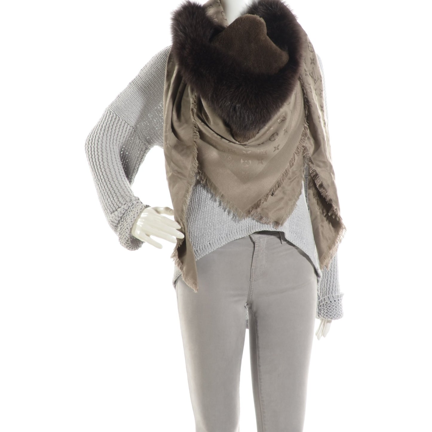 Monogram V Fur Shawl Verone