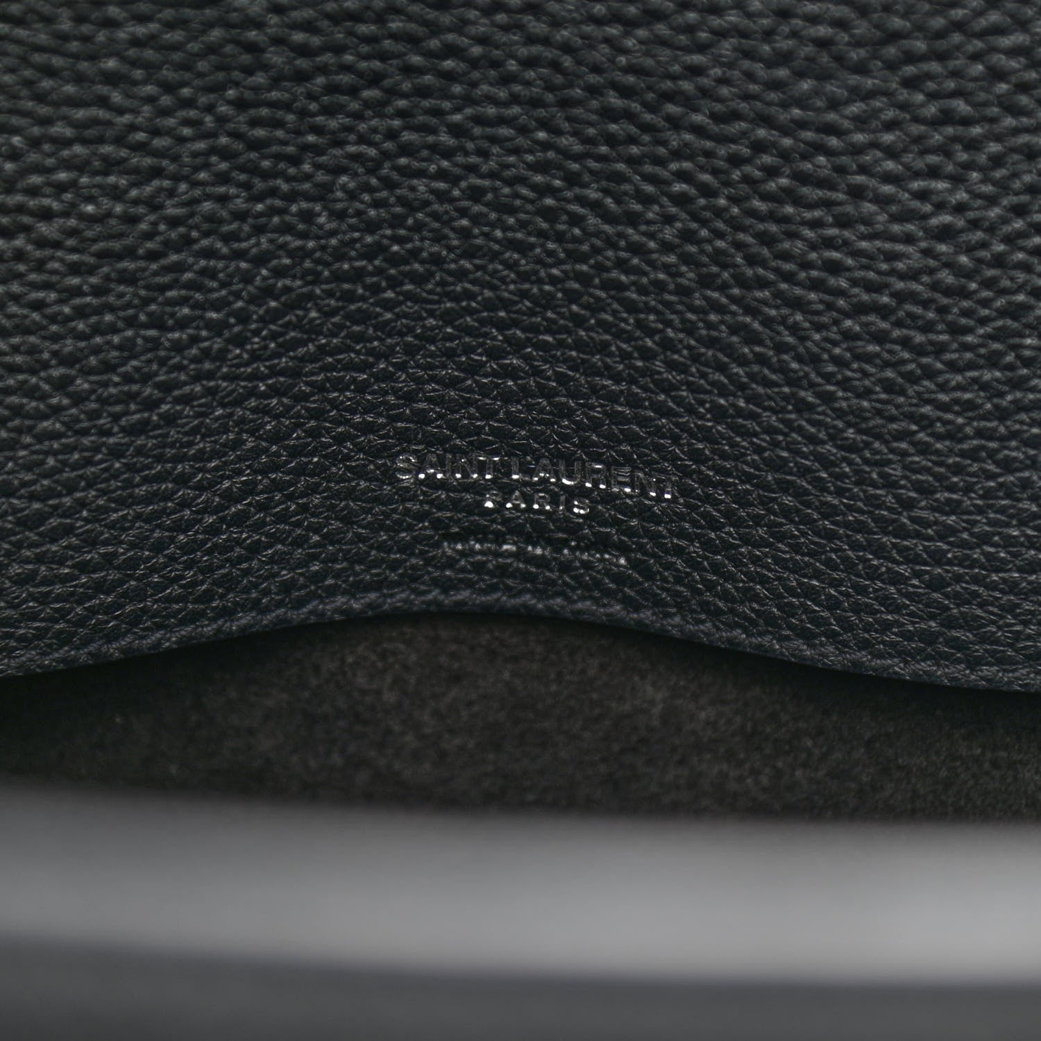 Saint Laurent Grained Calfskin Medium Souple Sac De Jour Black 6 of 12
