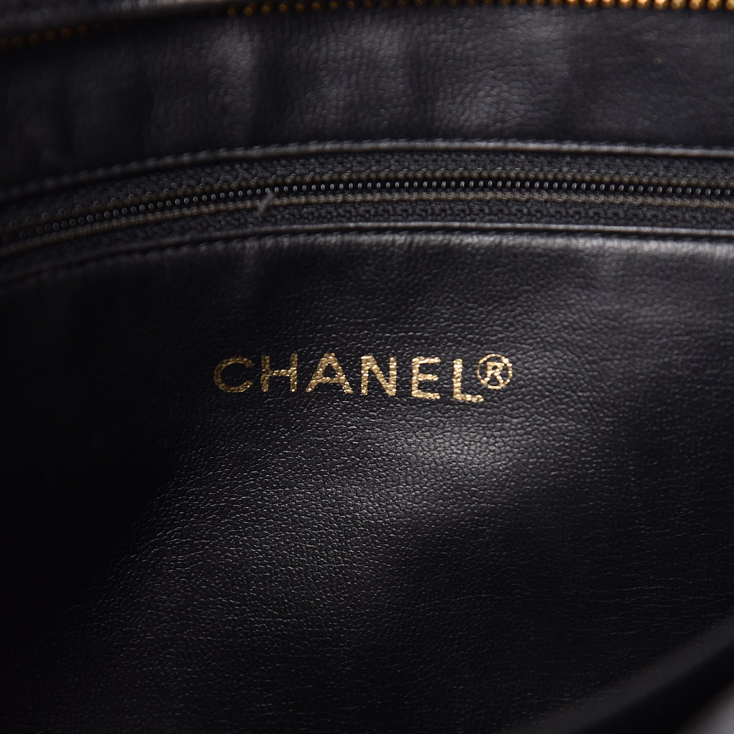 Caviar CC Shoulder Bag Black