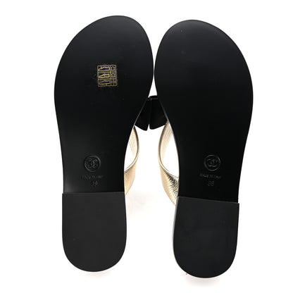Chanel Metallic Laminated Goatskin Grosgrain Bow Pearl Thong Sandals 38 Black Gold 6 of 10