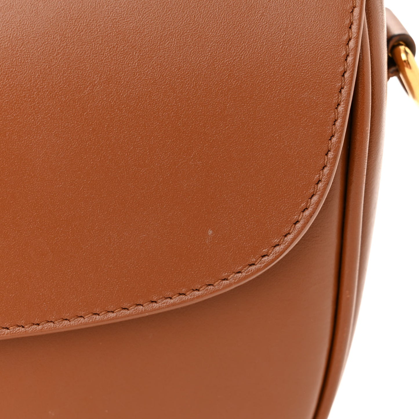 Box Calfskin Medium Bobby Flap Camel