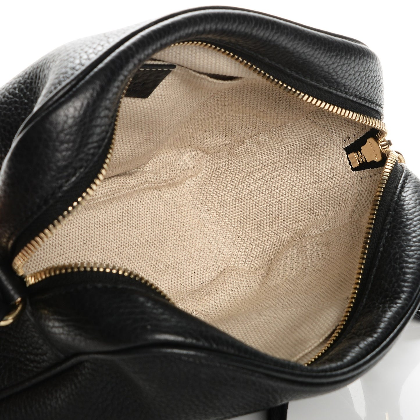 Pebbled Calfskin Small Soho Disco Bag Black