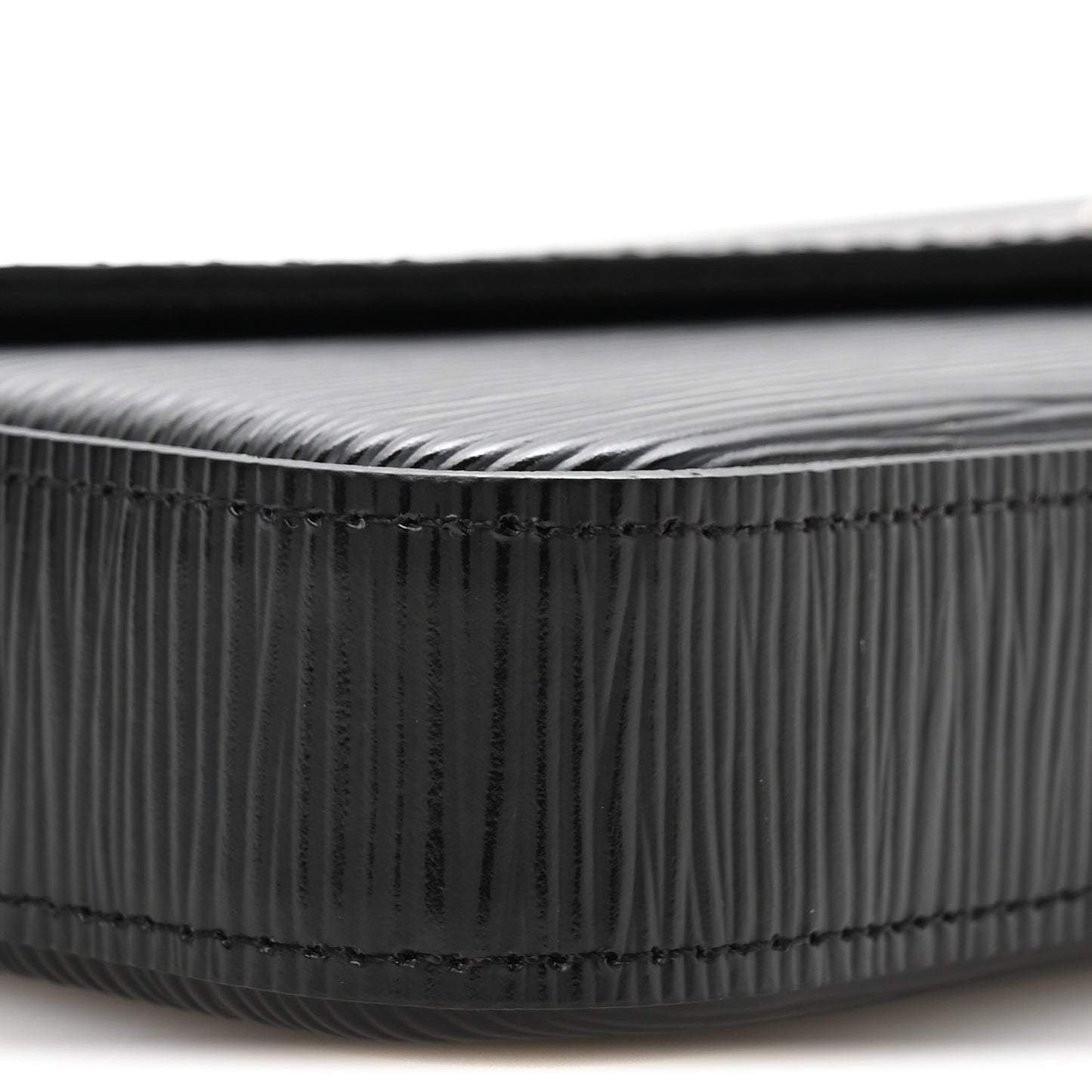 Epi Pochette Felicie Black