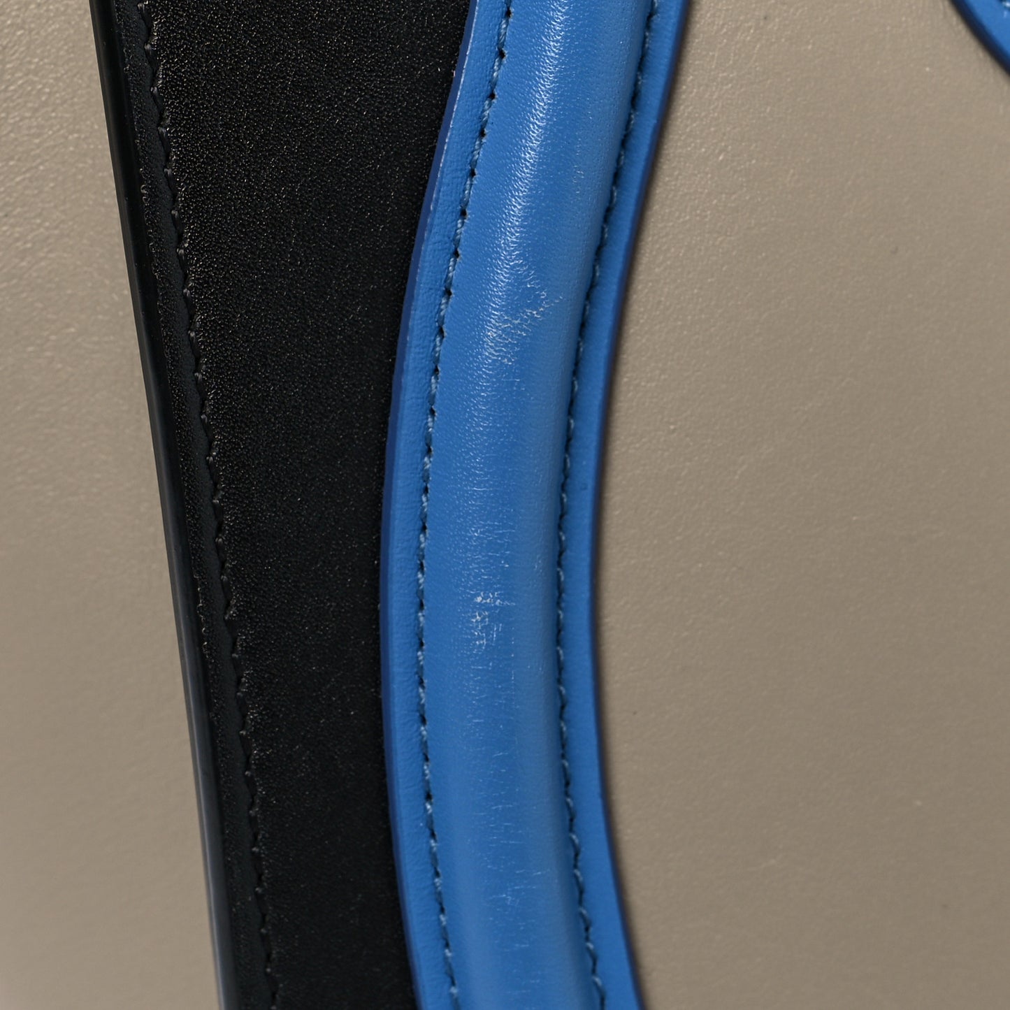 Shiny Smooth Calfskin Micro Tri-Color Luggage Quartz