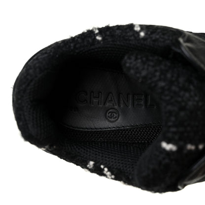 Chanel Tweed Suede Goatskin CC Sneakers 39.5 Black White 7 of 9