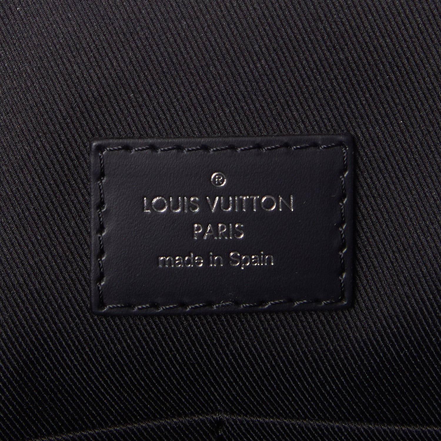 Louis Vuitton Damier Graphite District MM 7 of 7