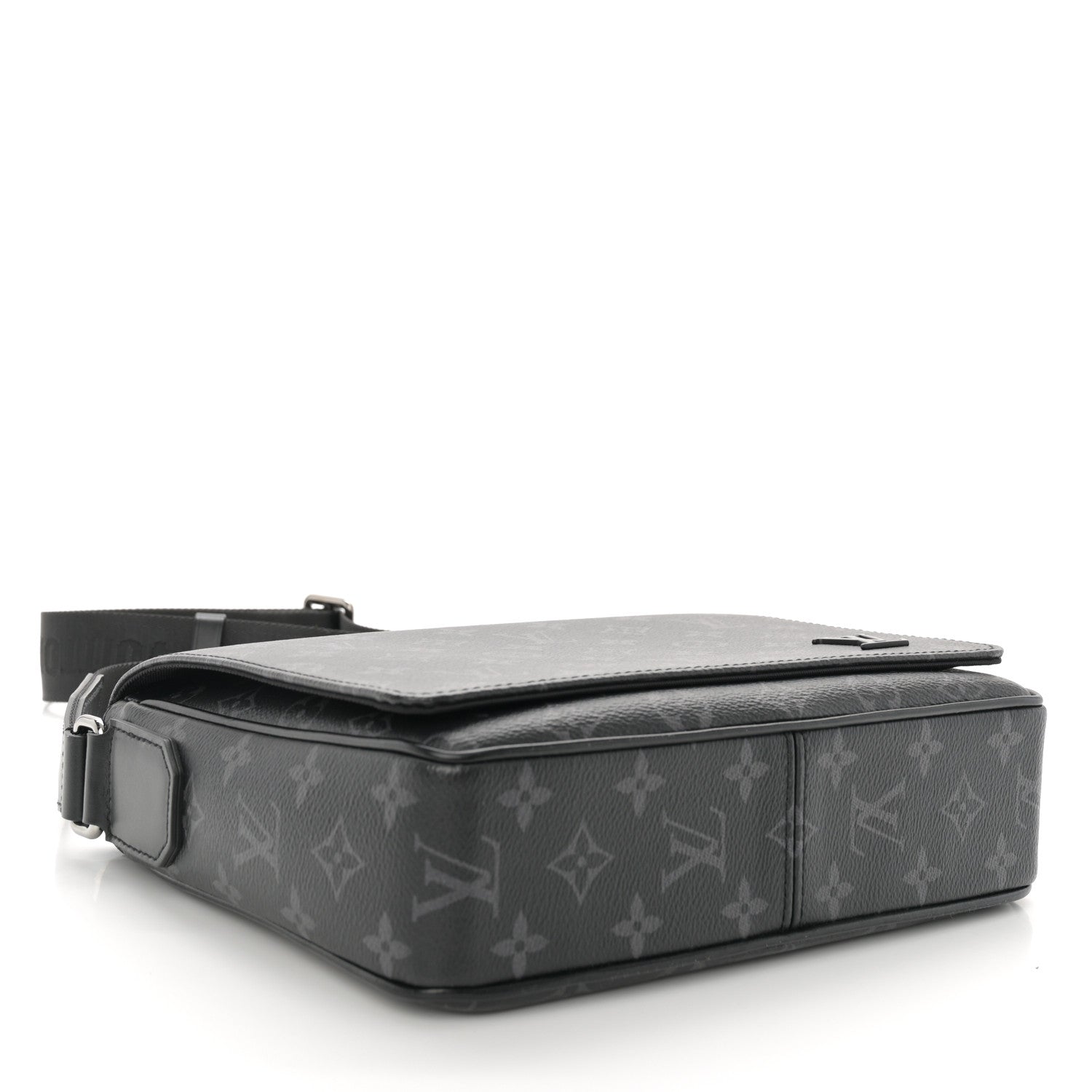 Louis Vuitton Monogram Eclipse District PM NM 4 of 10