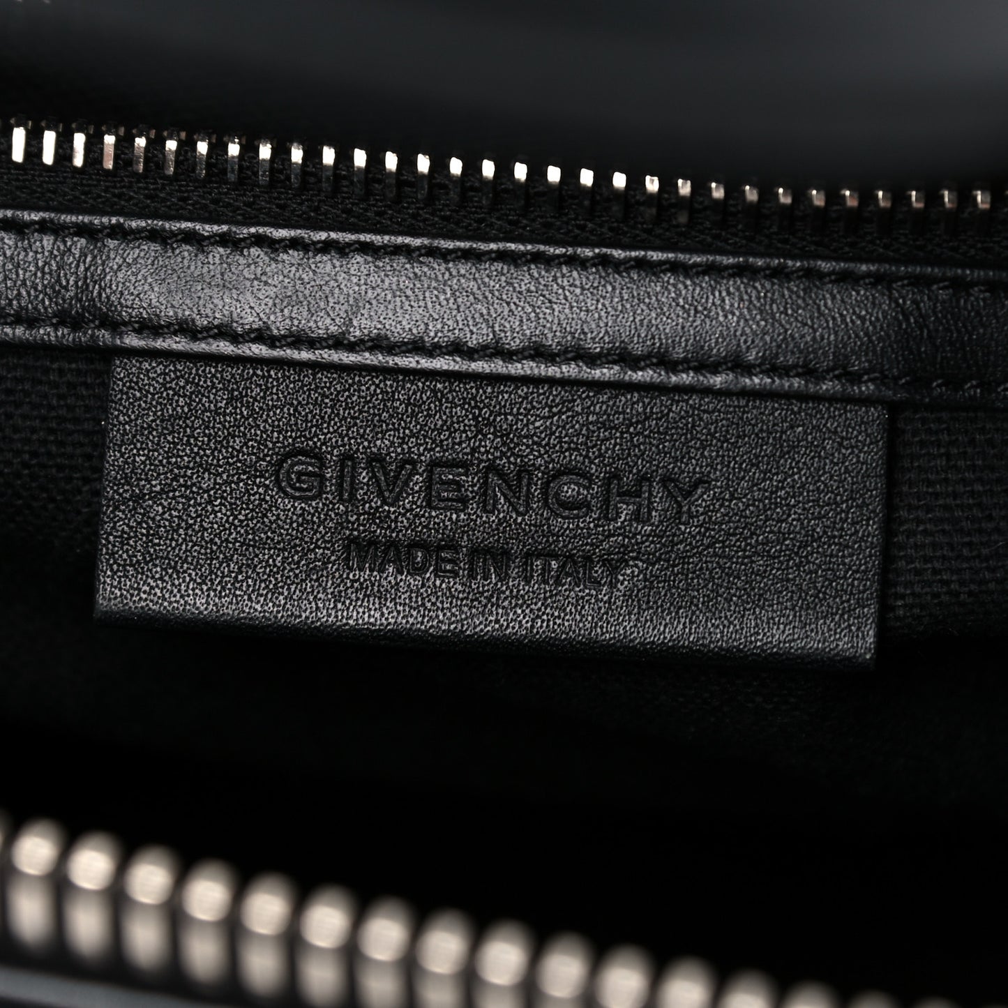 Calfskin Small Studded Antigona Black
