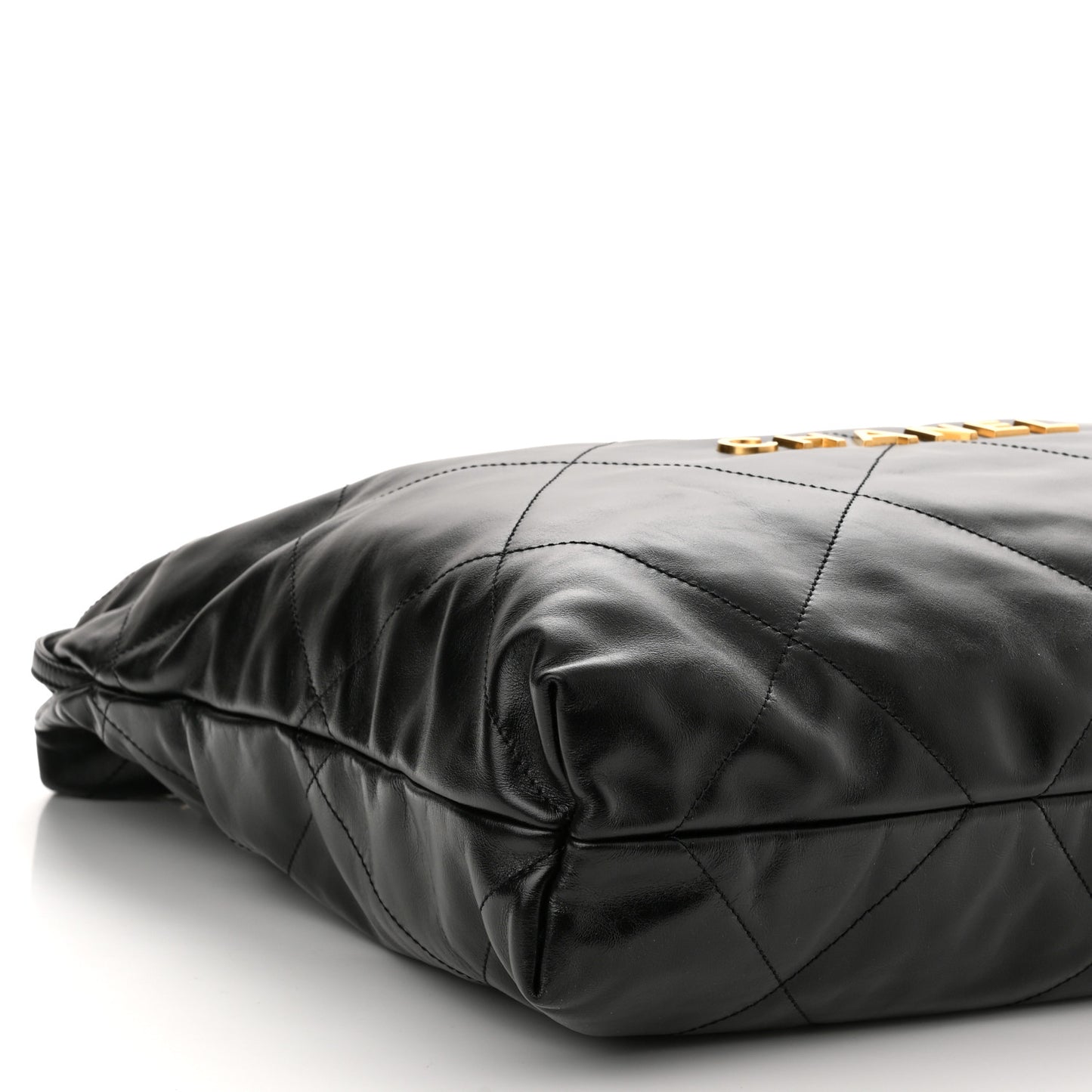 Shiny Calfskin Quilted Chanel 22 Black