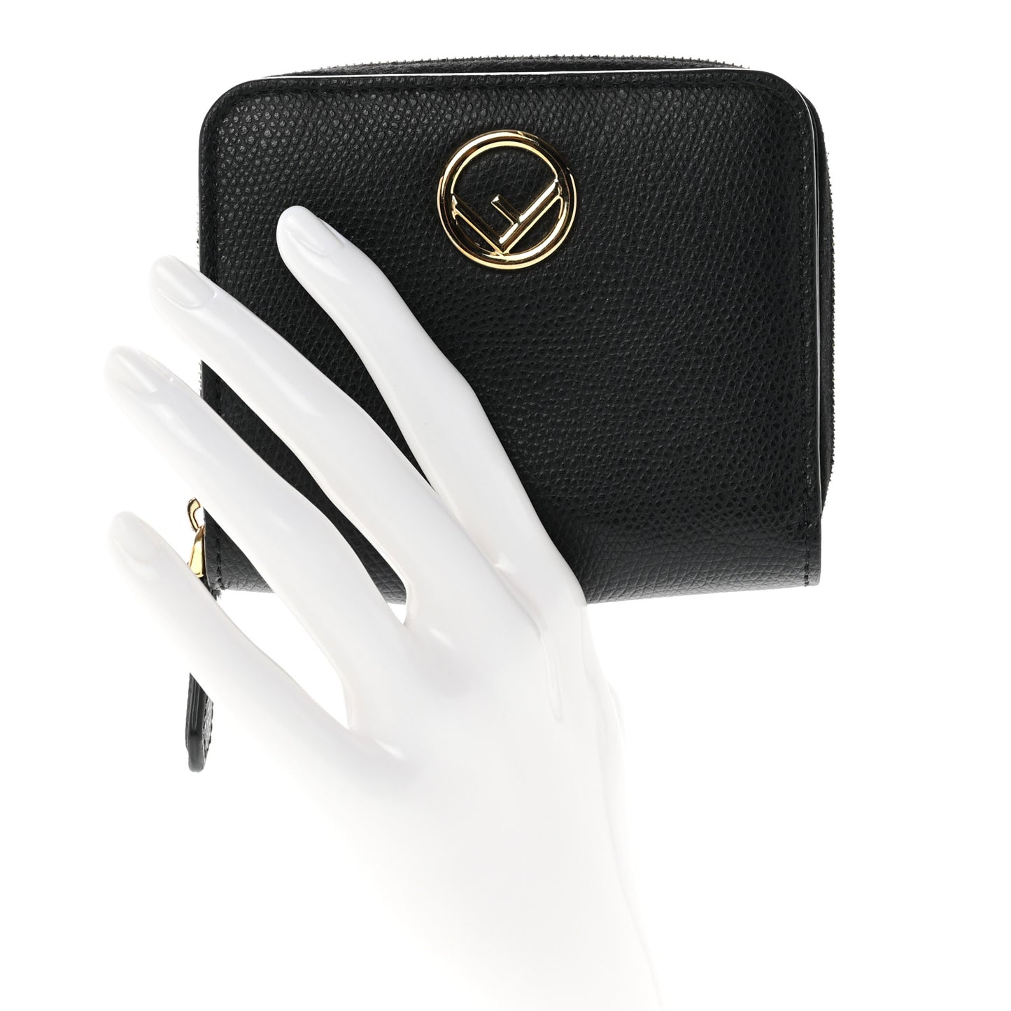 Vitello Cruise F is Fendi Wallet Black