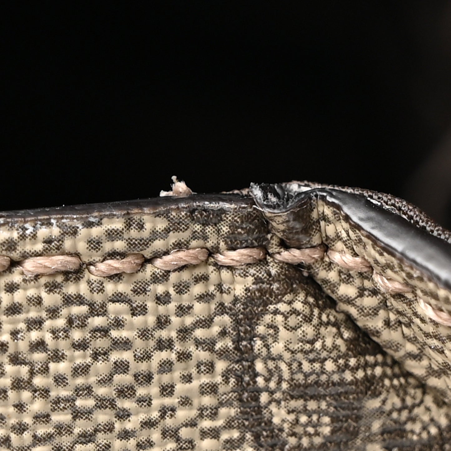 GG Supreme Monogram Textured Dollar Calfskin Web Small Savoy Toiletry Case Beige Ebony