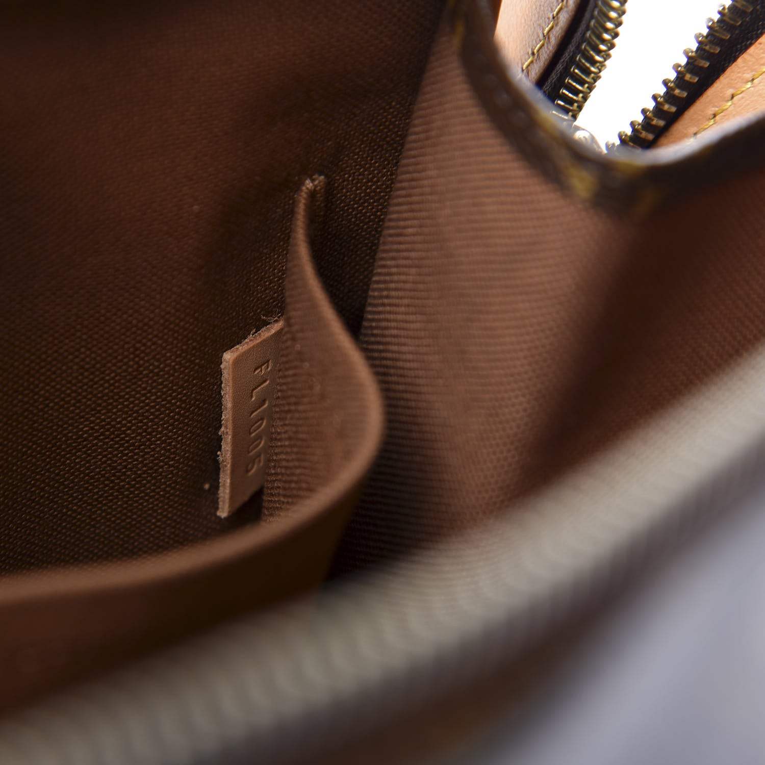 Louis Vuitton Monogram Popincourt Haut 7 of 11