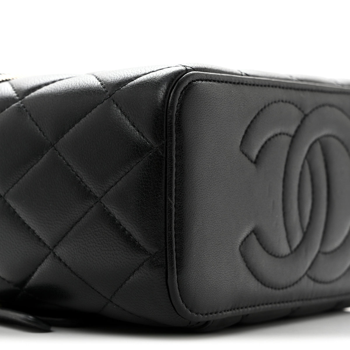 Chanel Lambskin Quilted Pearl Crush Small Vanity Case With Chain Black 10 of 15