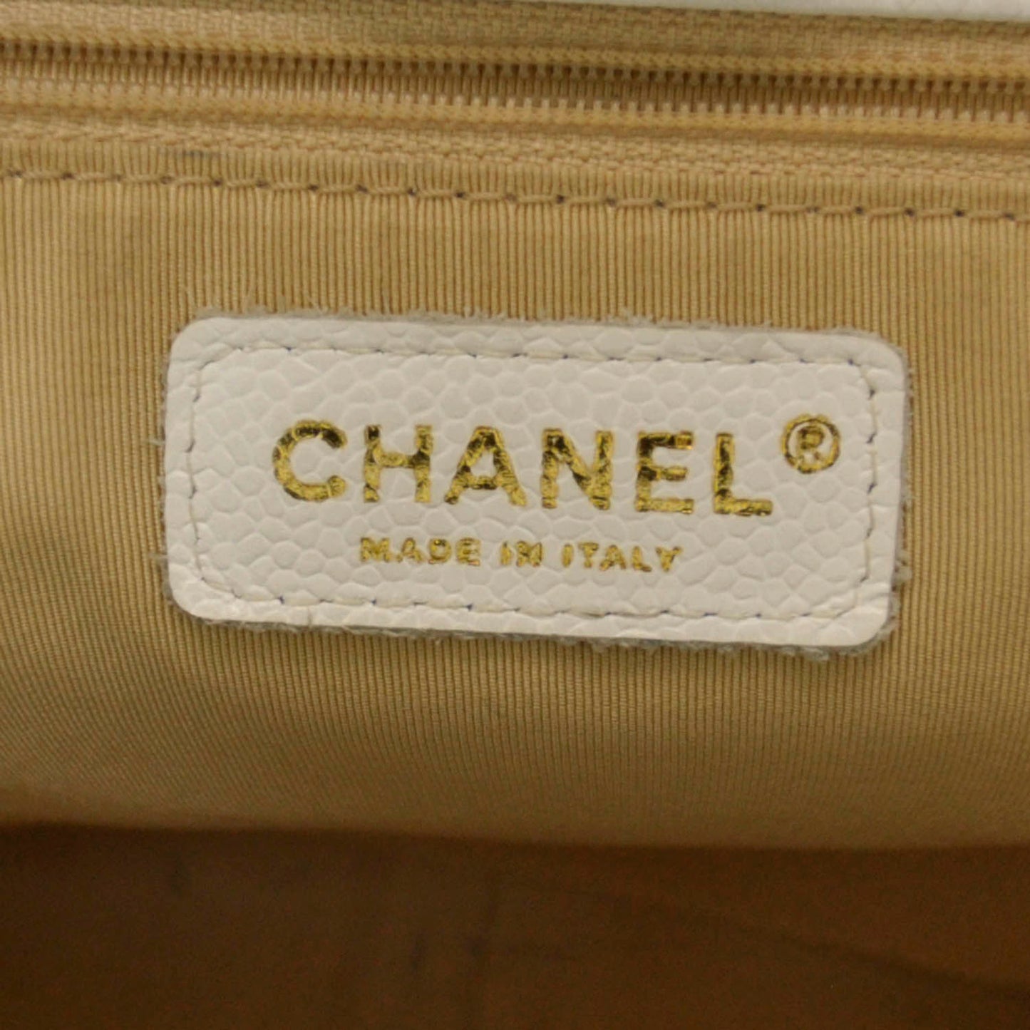 Caviar Petit Shopping Tote PST White