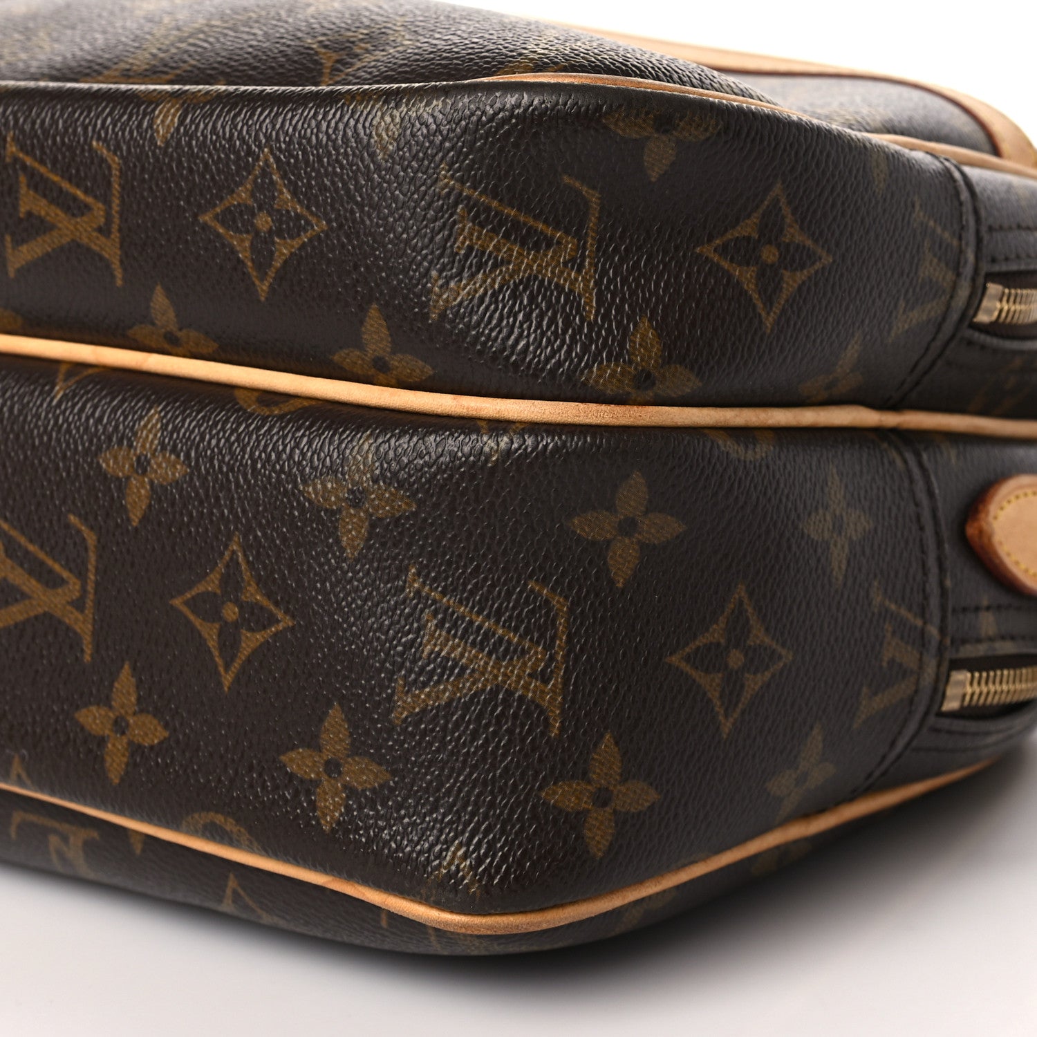 Louis Vuitton Monogram Reporter PM 9 of 10