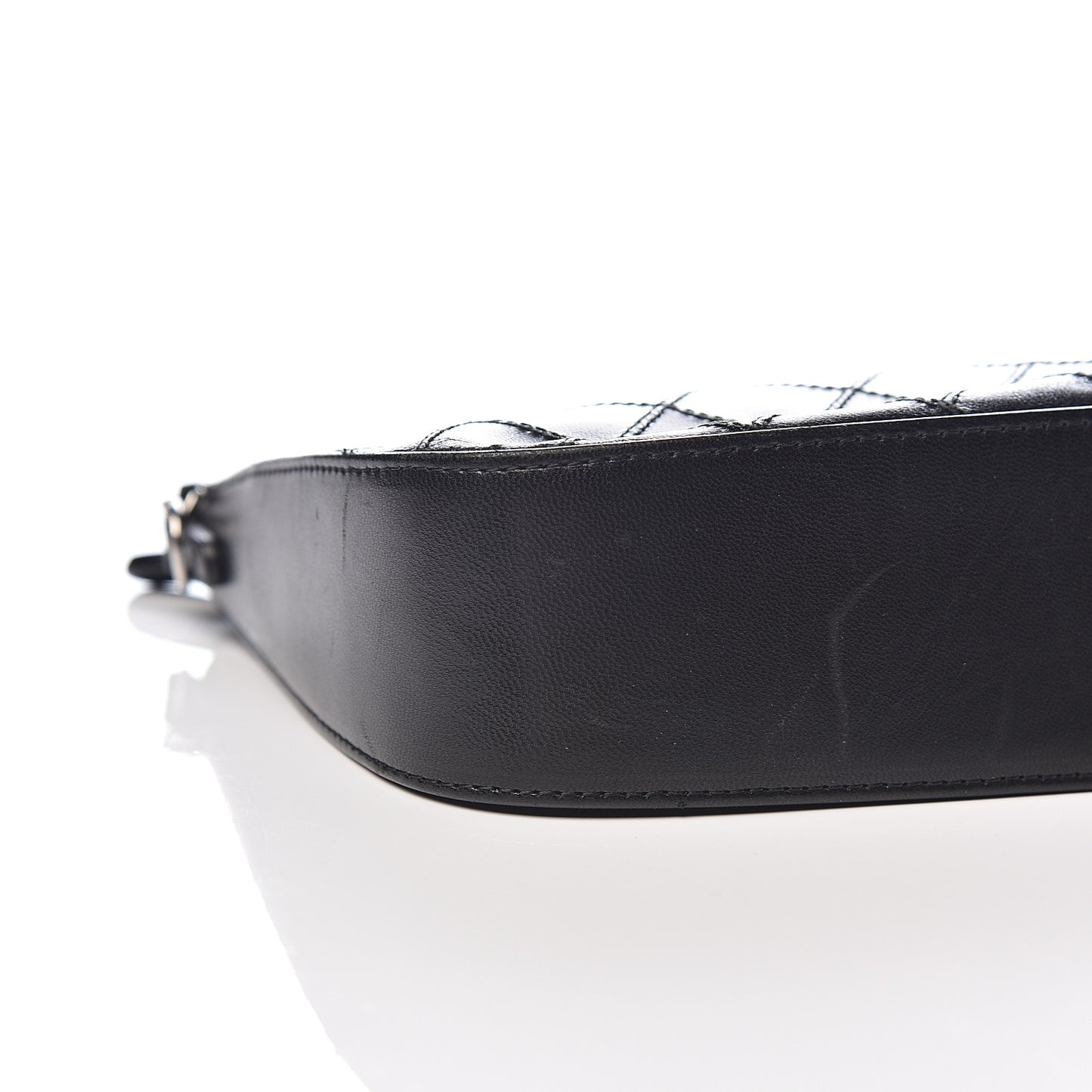 Lambskin Diamond Stitched Shoulder Bag Black