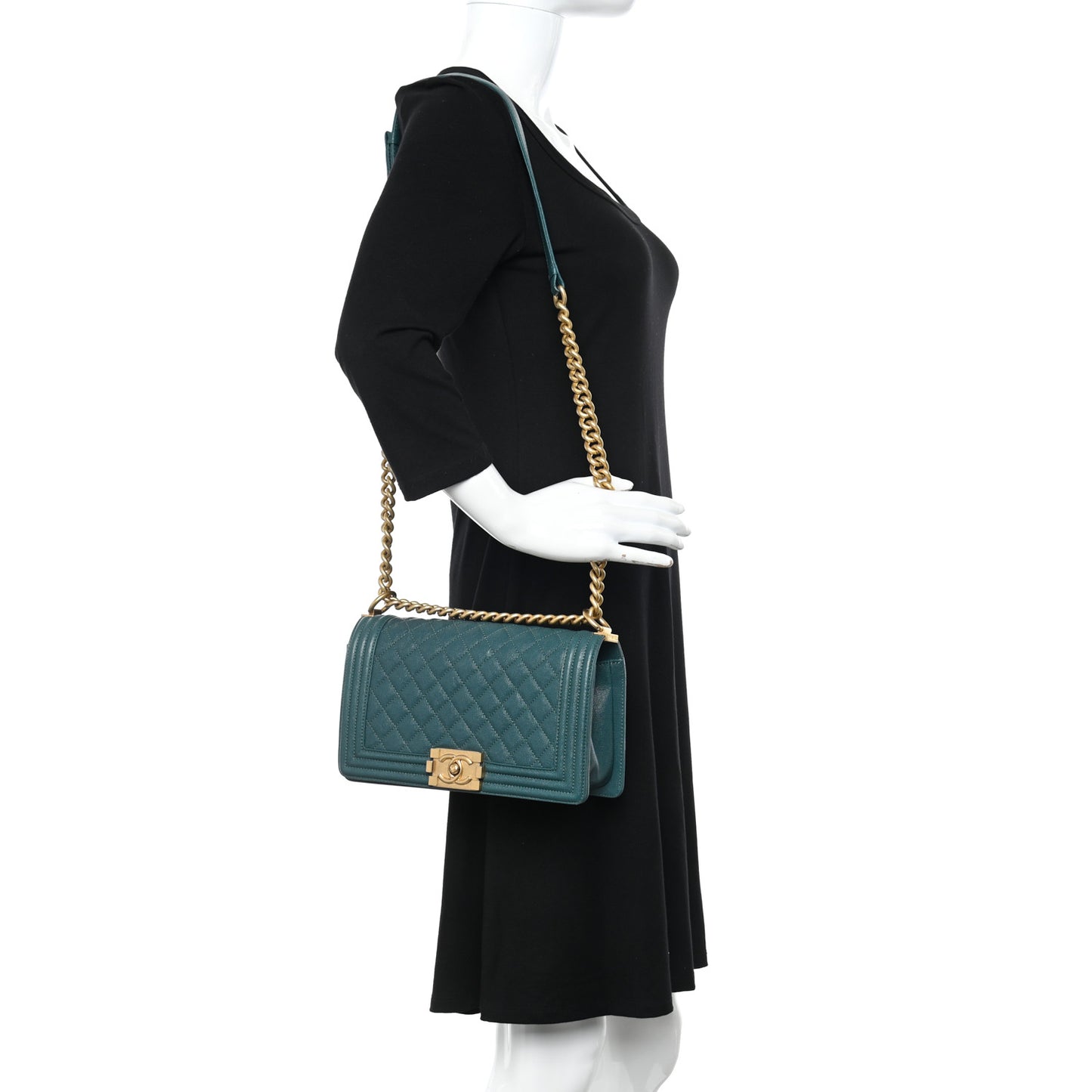 Caviar Quilted Medium Boy Flap Dark Green
