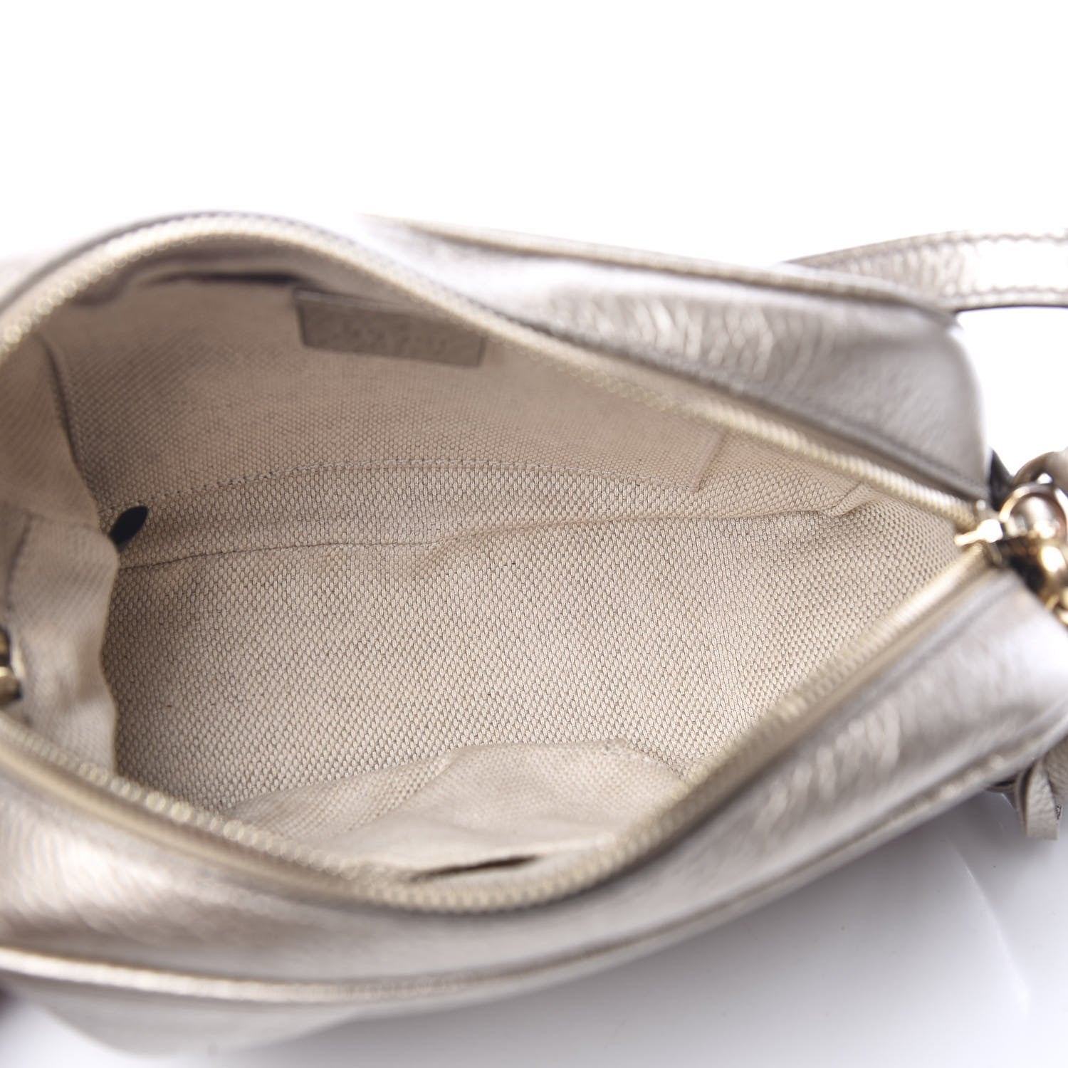 Gucci Metallic Pebbled Calfskin Small Soho Disco Bag Golden Beige 5 of 12