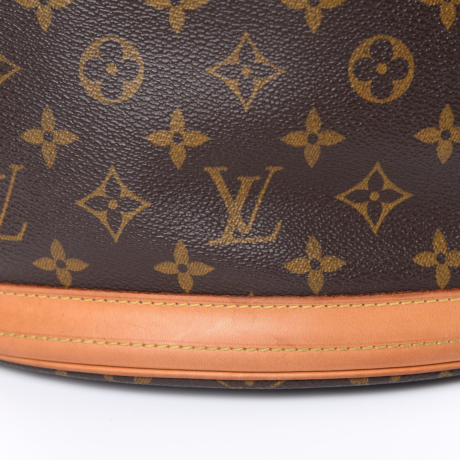 Louis Vuitton Monogram Petit Bucket 23 15 of 20