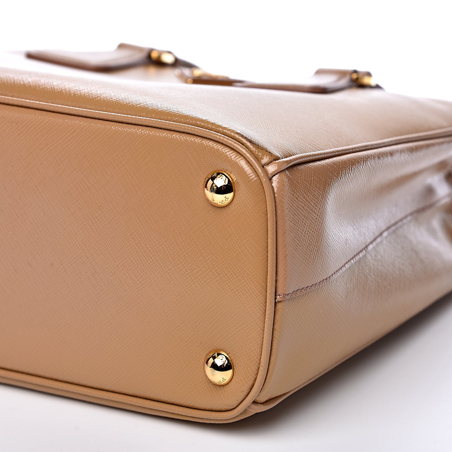 Saffiano Vernice Top Handle Caramel