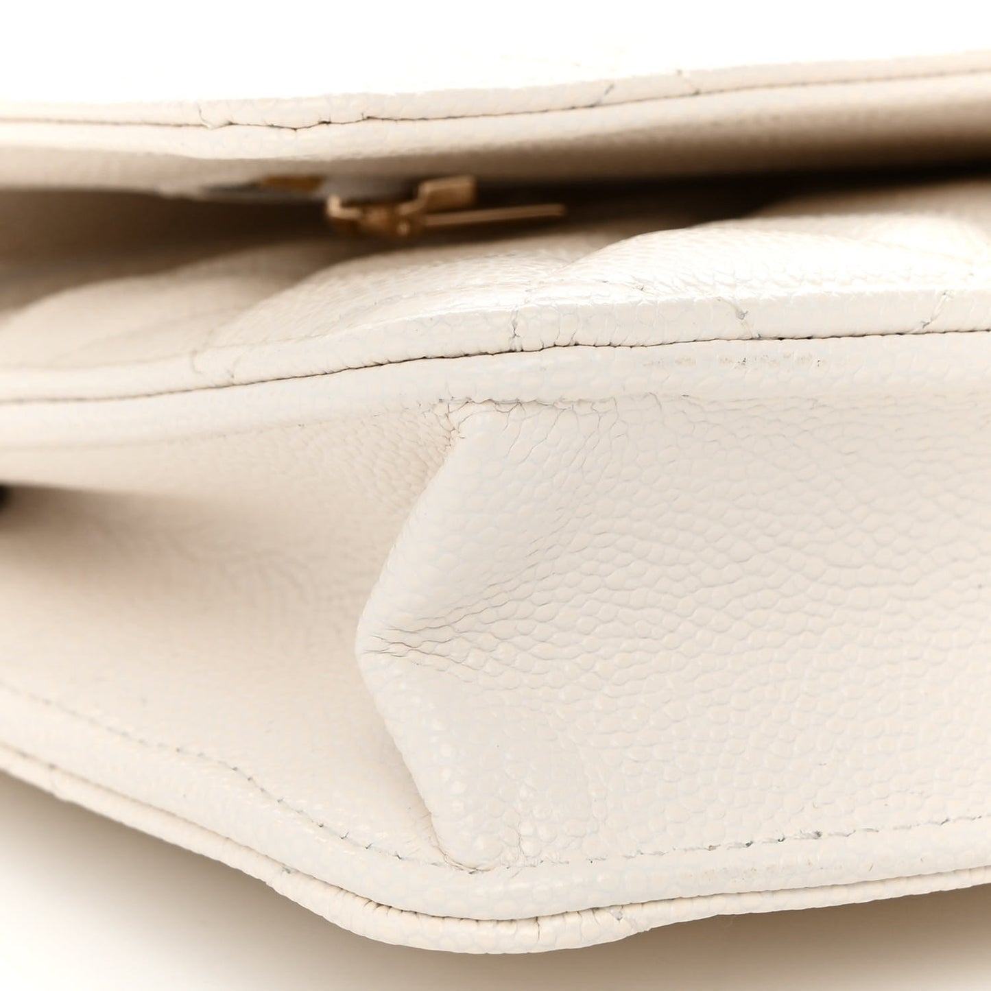 Caviar Quilted Wallet On Chain WOC White