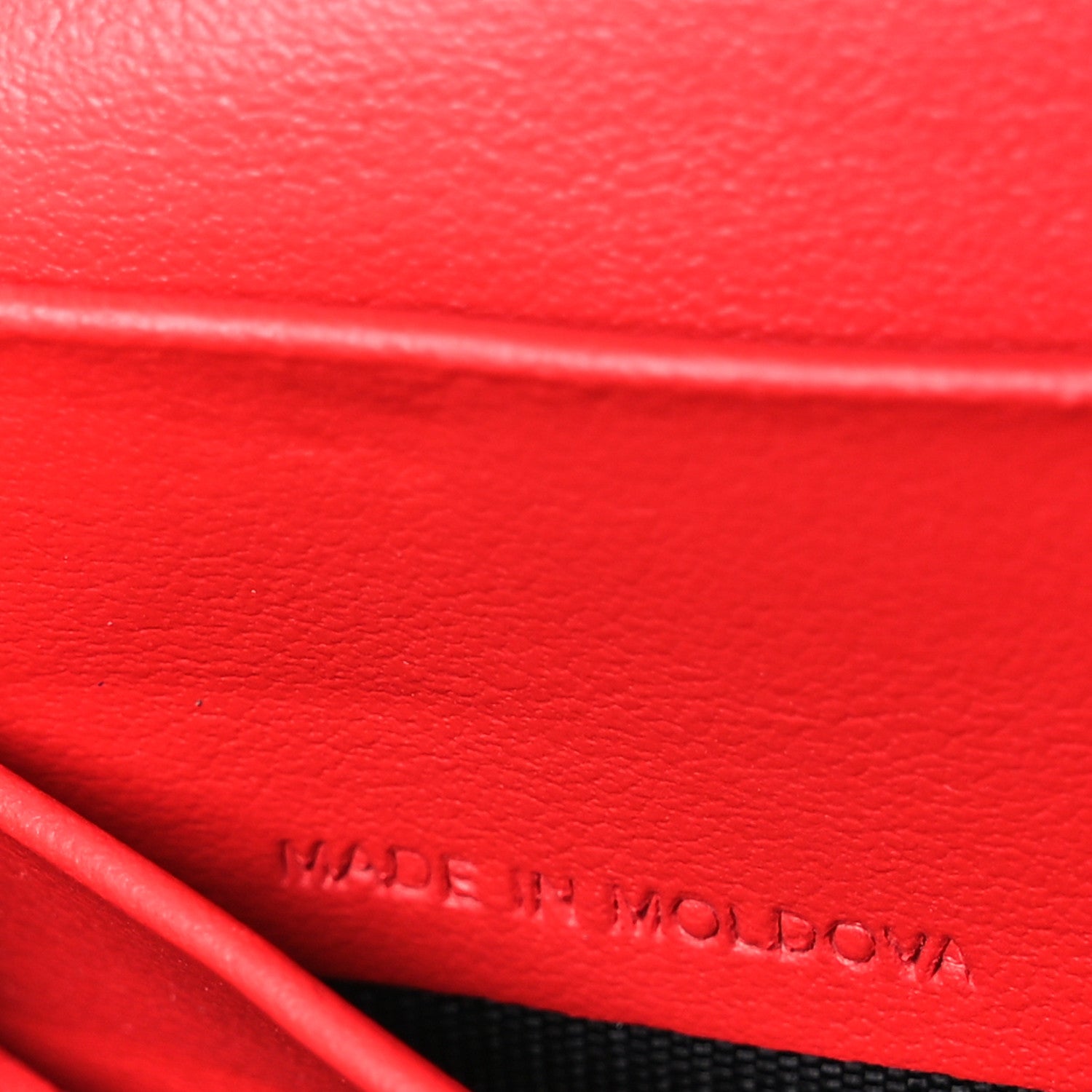 Burberry Grainy Calfskin Logo Henley Wallet  Red 10 of 11