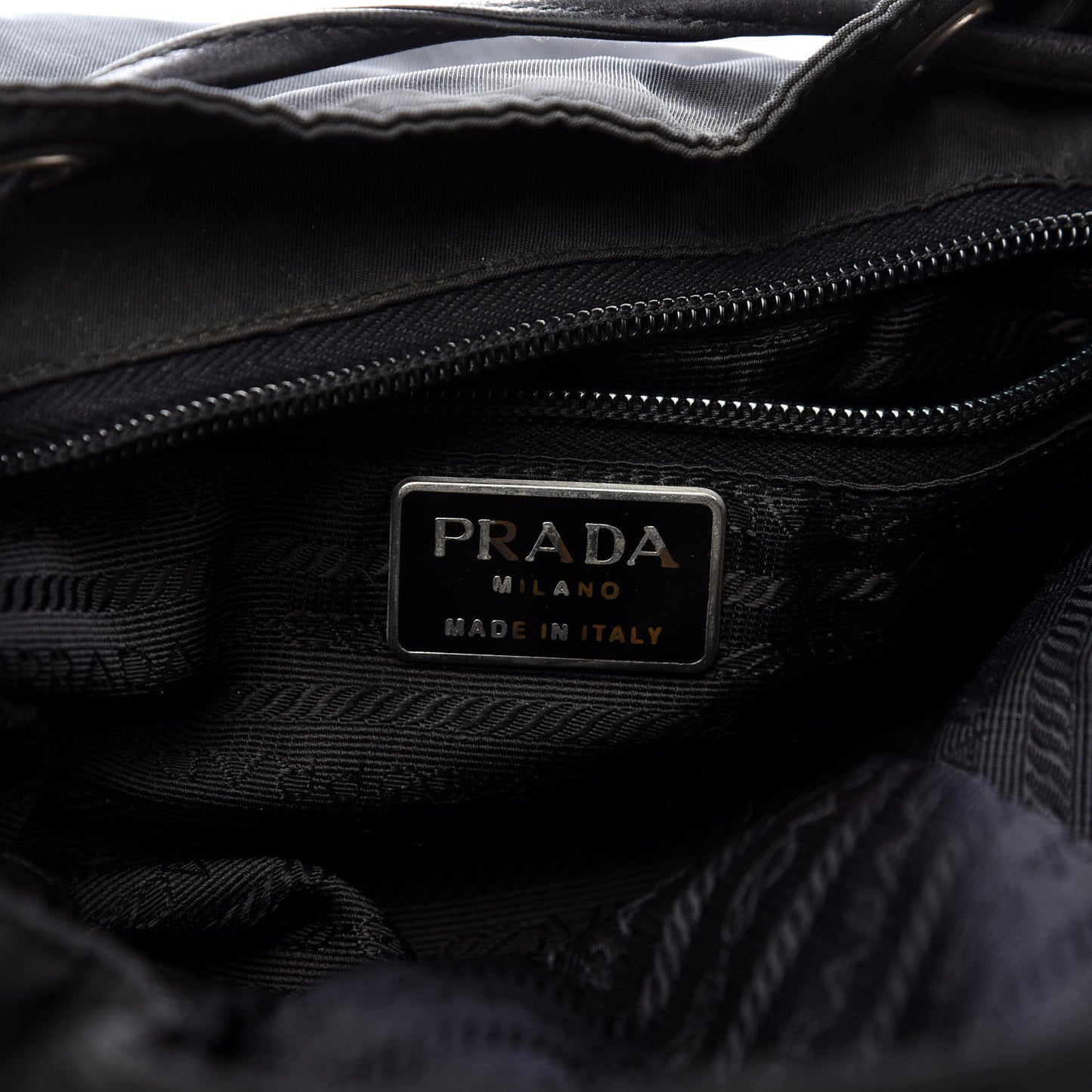 Tessuto Nylon Vela Chain Backpack Black
