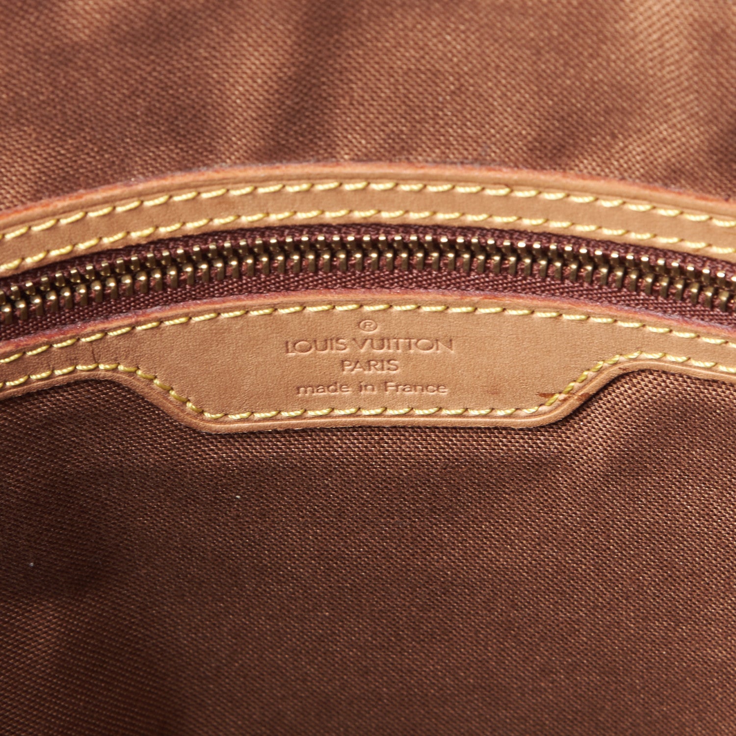 Louis Vuitton Monogram Cabas Mezzo 7 of 8