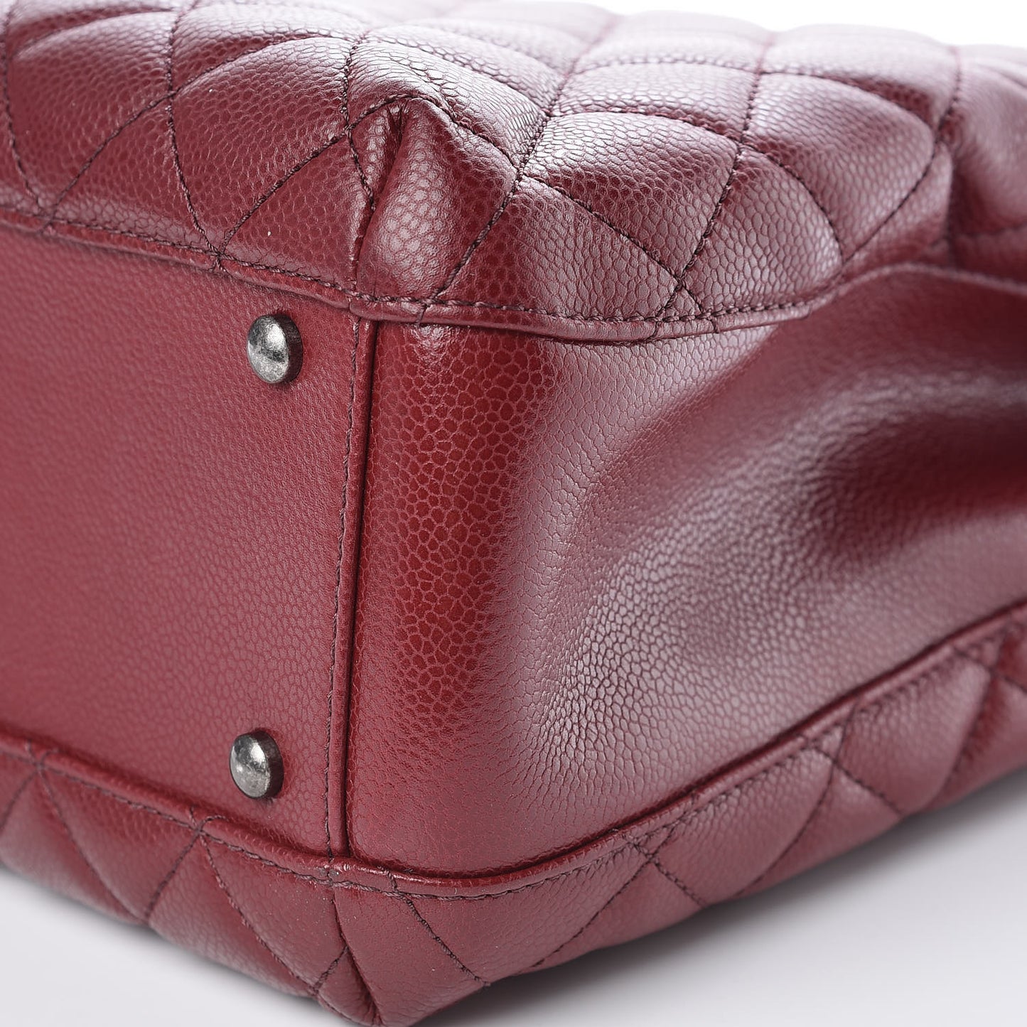 Caviar Quilted City Shopping Tote Dark Red