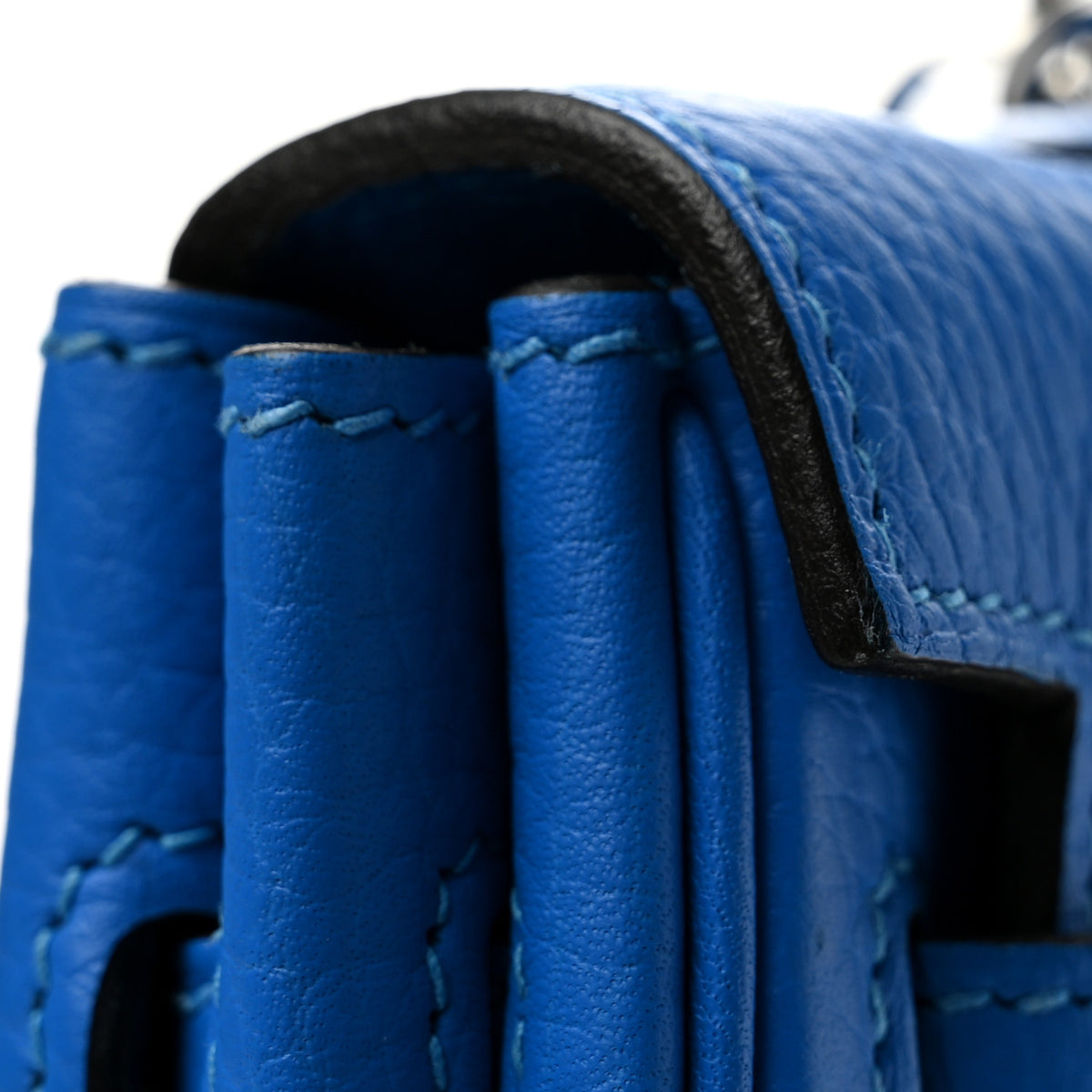 Taurillon Clemence Kelly Retourne 35 Bleu Hydra