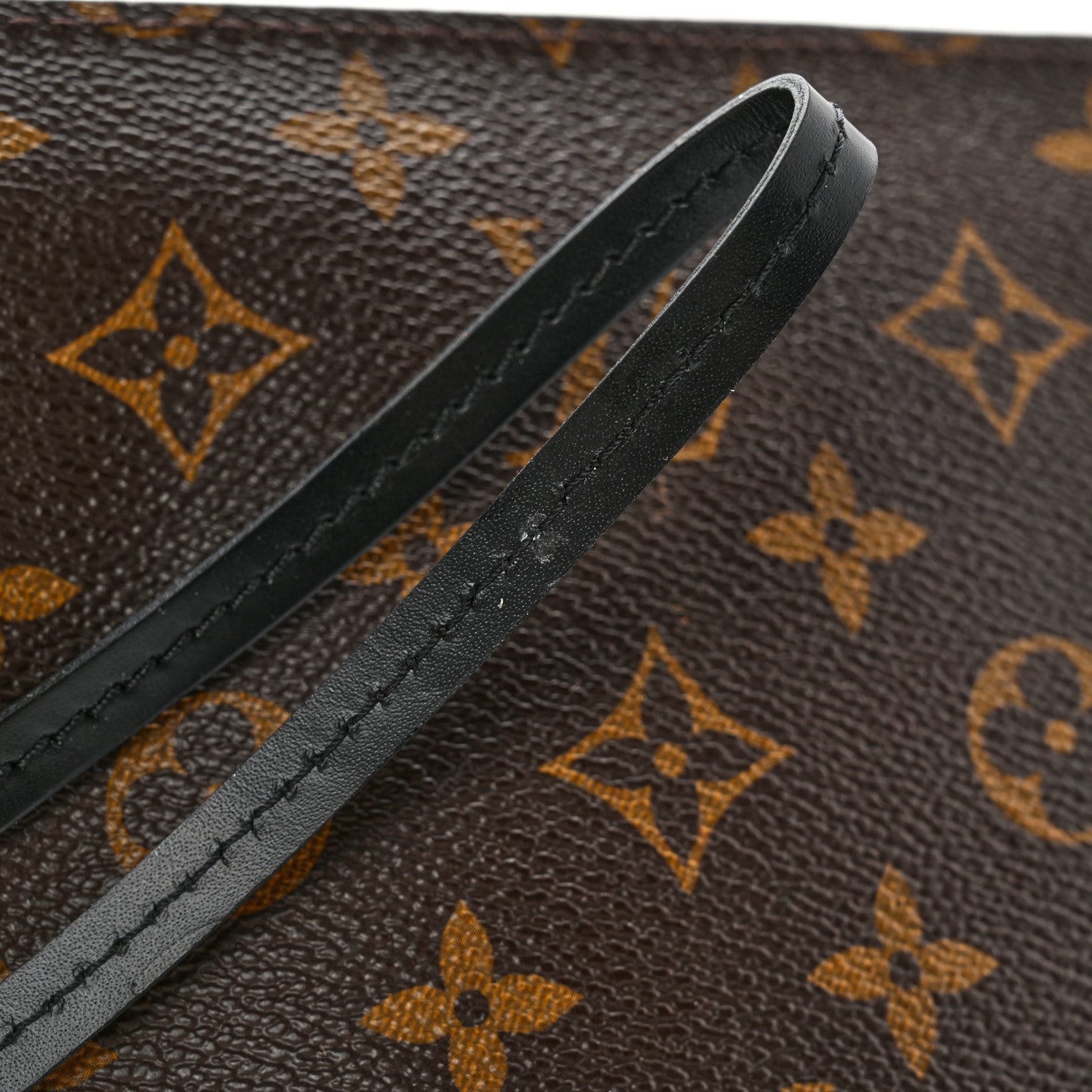 Louis Vuitton Monogram World Tour Neverfull MM GM Pochette 11 of 13