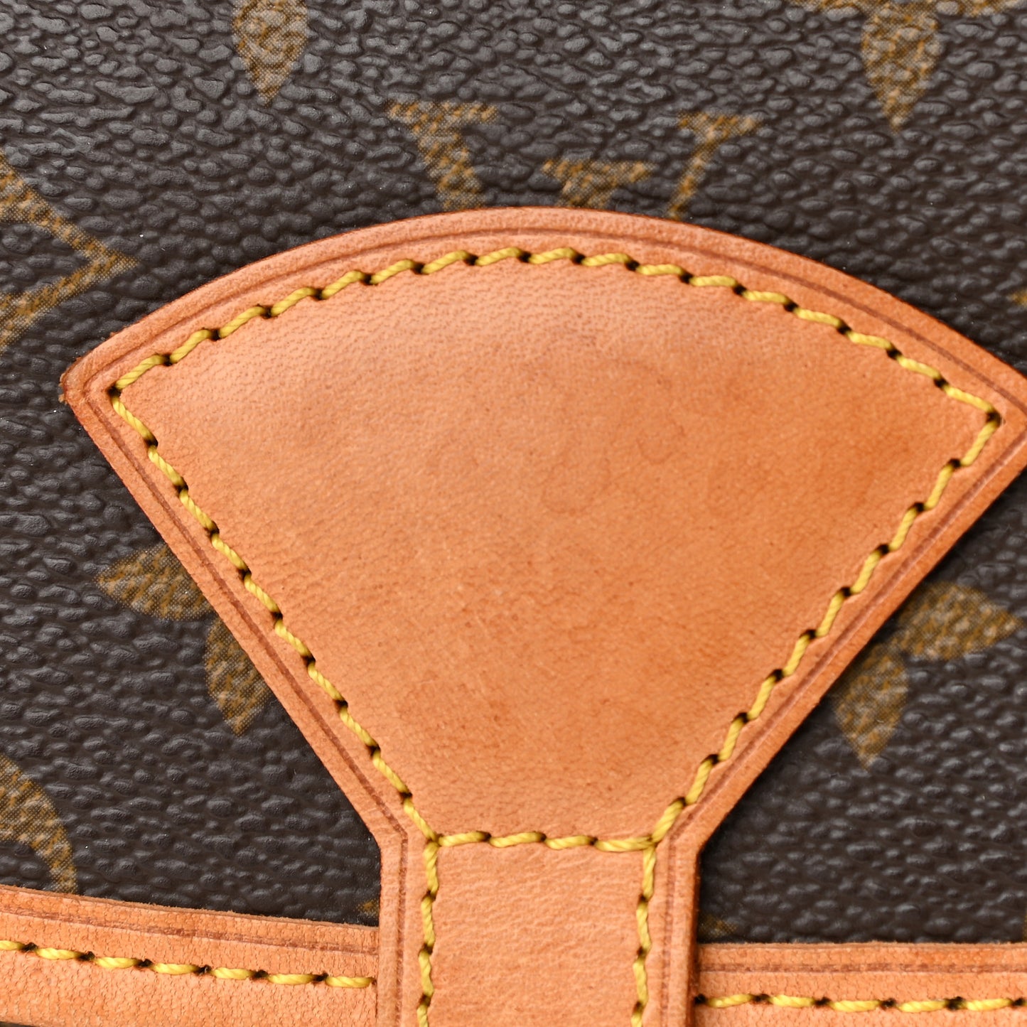 Monogram Sologne