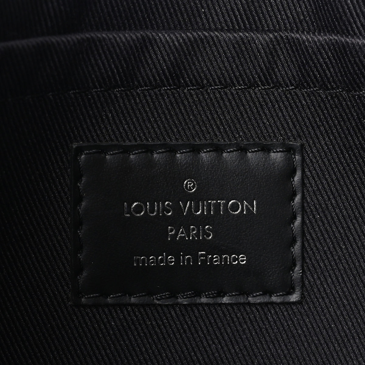 Louis Vuitton Monogram Eclipse Discovery Pochette GM 6 of 7