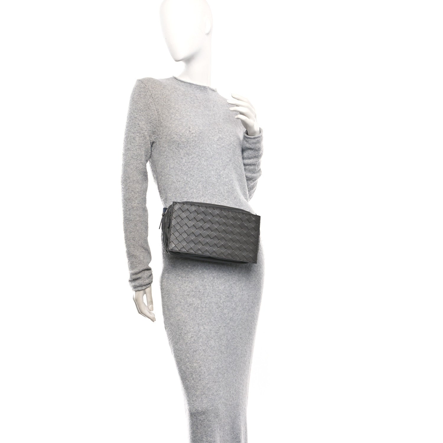 Bottega Veneta Nappa Intrecciato Belt Bag Light Graphite 2 of 10