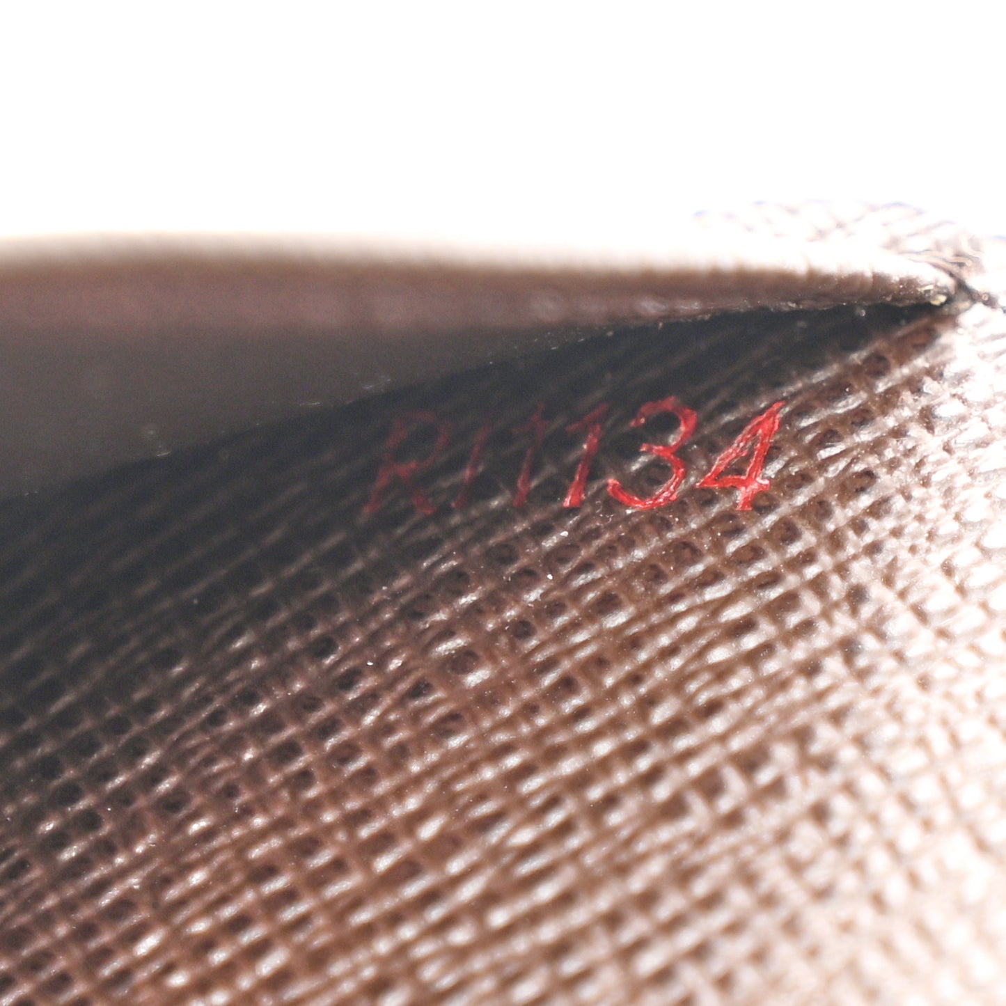 Damier Ebene Medium Ring Agenda Cover