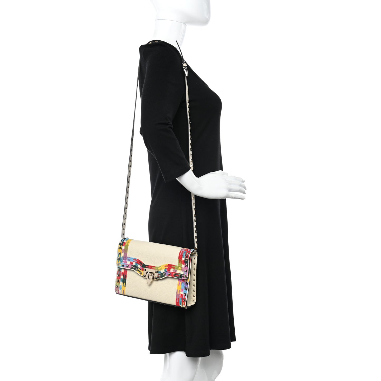 Pebbled Calfskin Embroidered Medium Rockstud Flip Lock Crossbody Bag Ivory