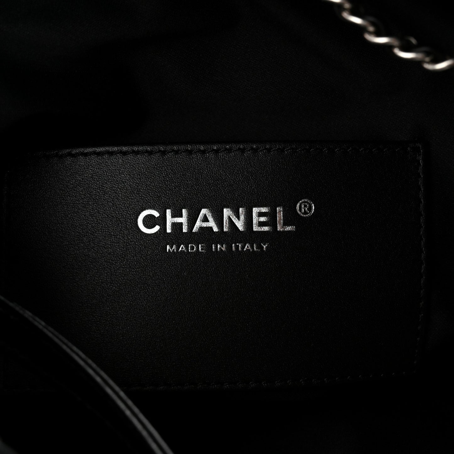 Shiny Crumpled Calfskin Quilted Medium Chanel 25 Handbag Black