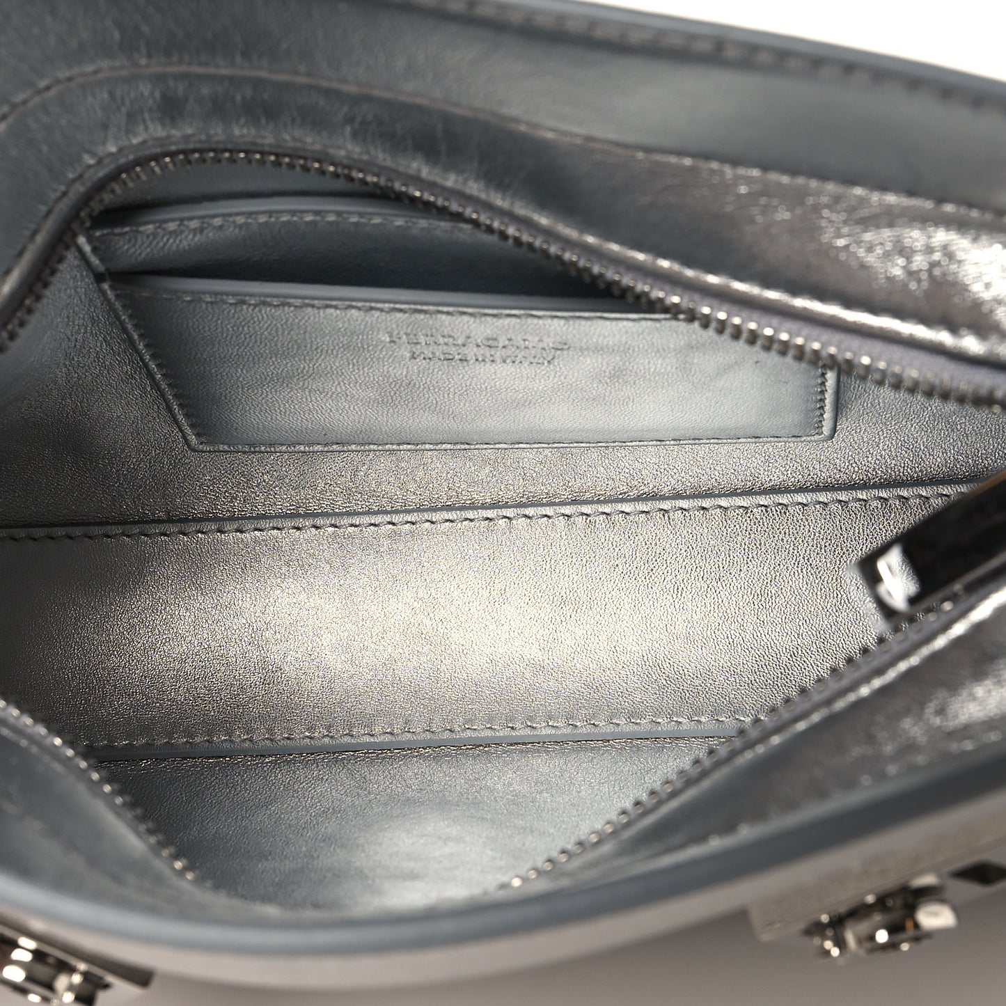 Metallic Lambskin Mini Hug Crossbody Bag Argento