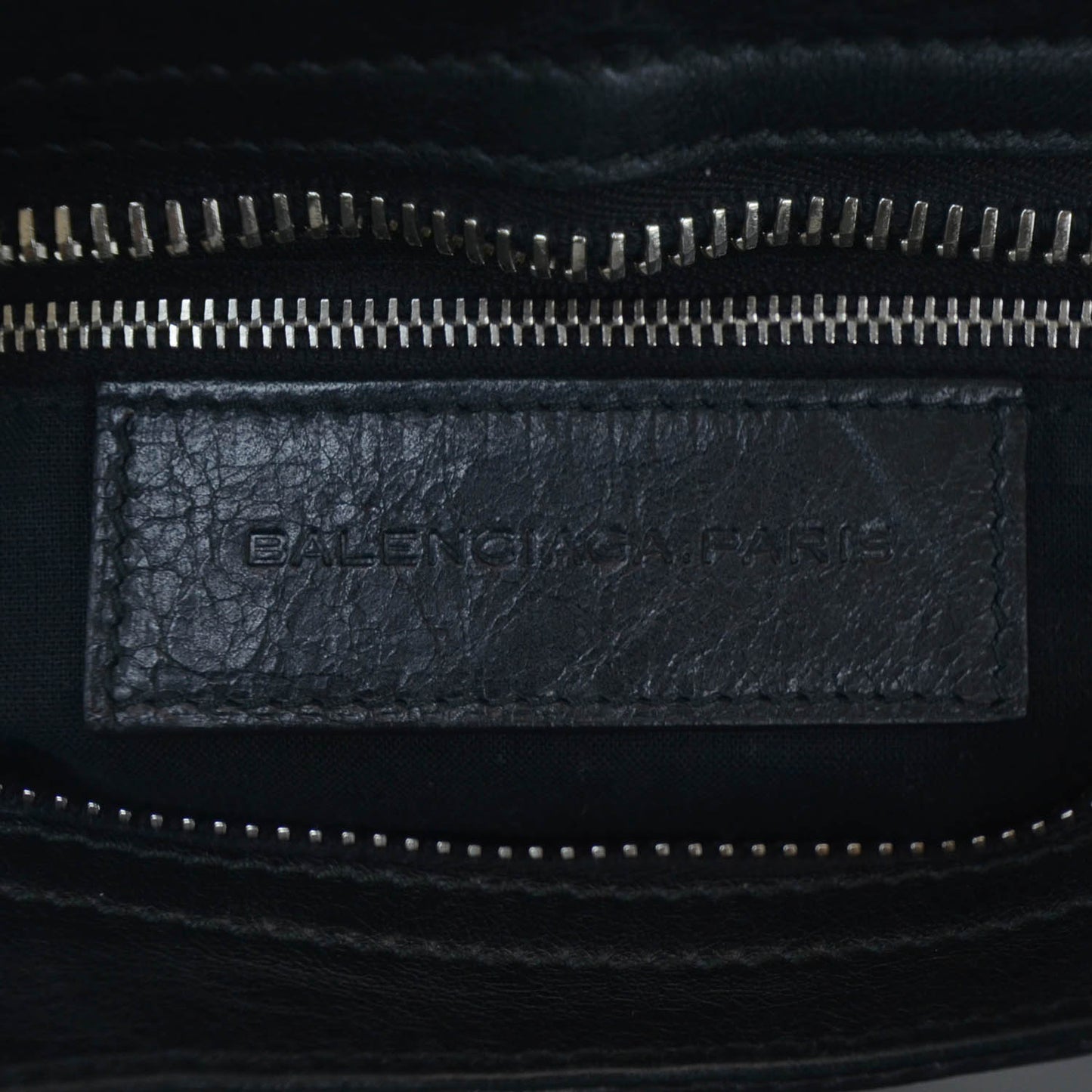 Agneau Giant 21 Silver Hardware City Black