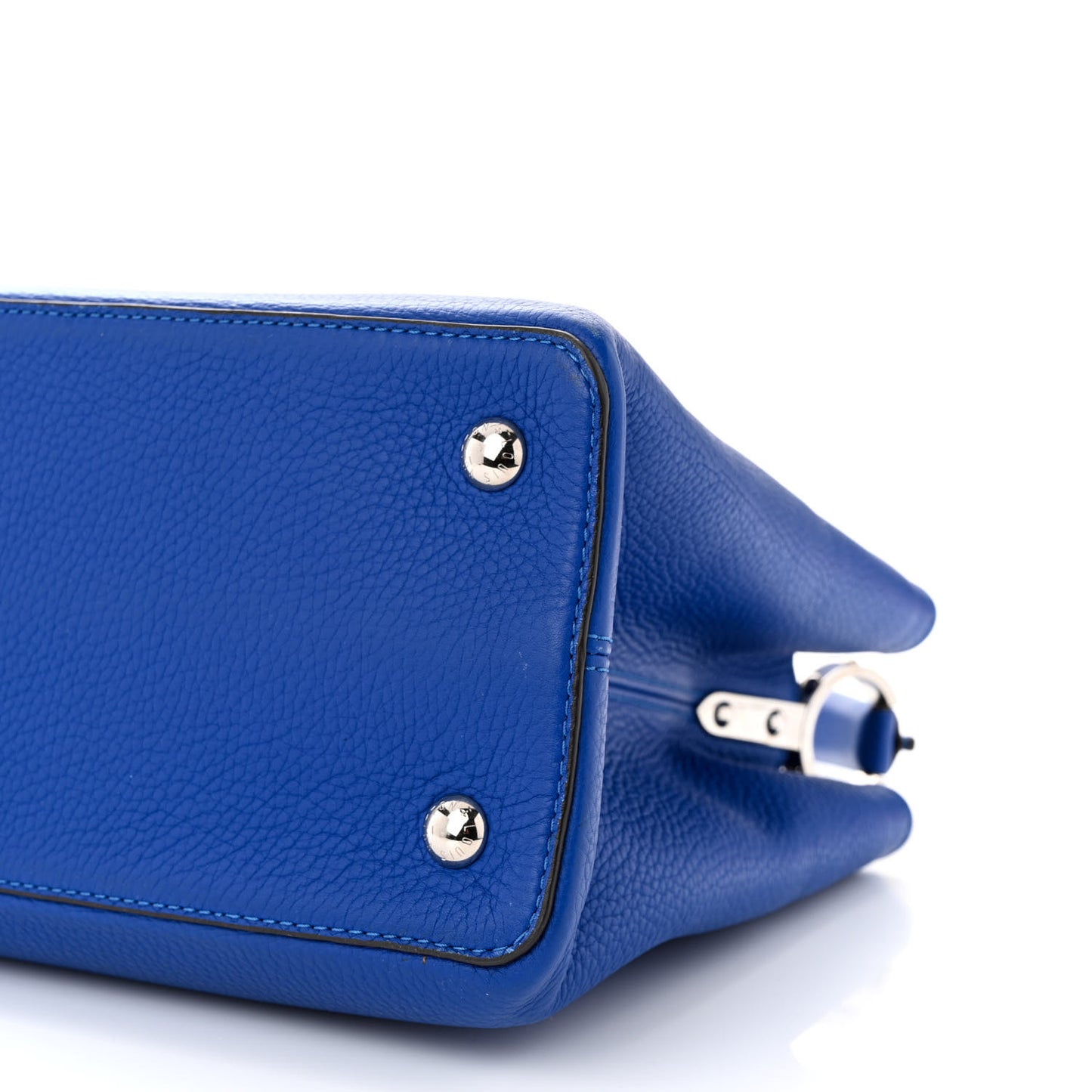 Taurillon Capucines MM Royal Blue