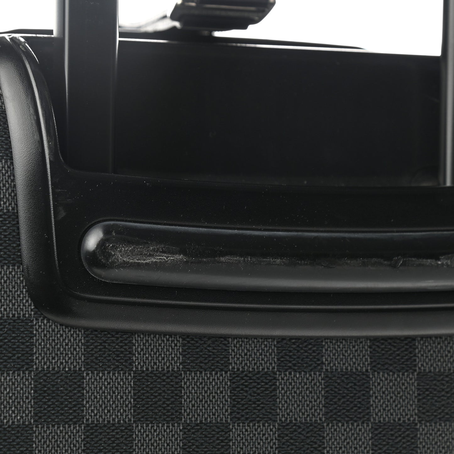 Damier Graphite Pegase 65