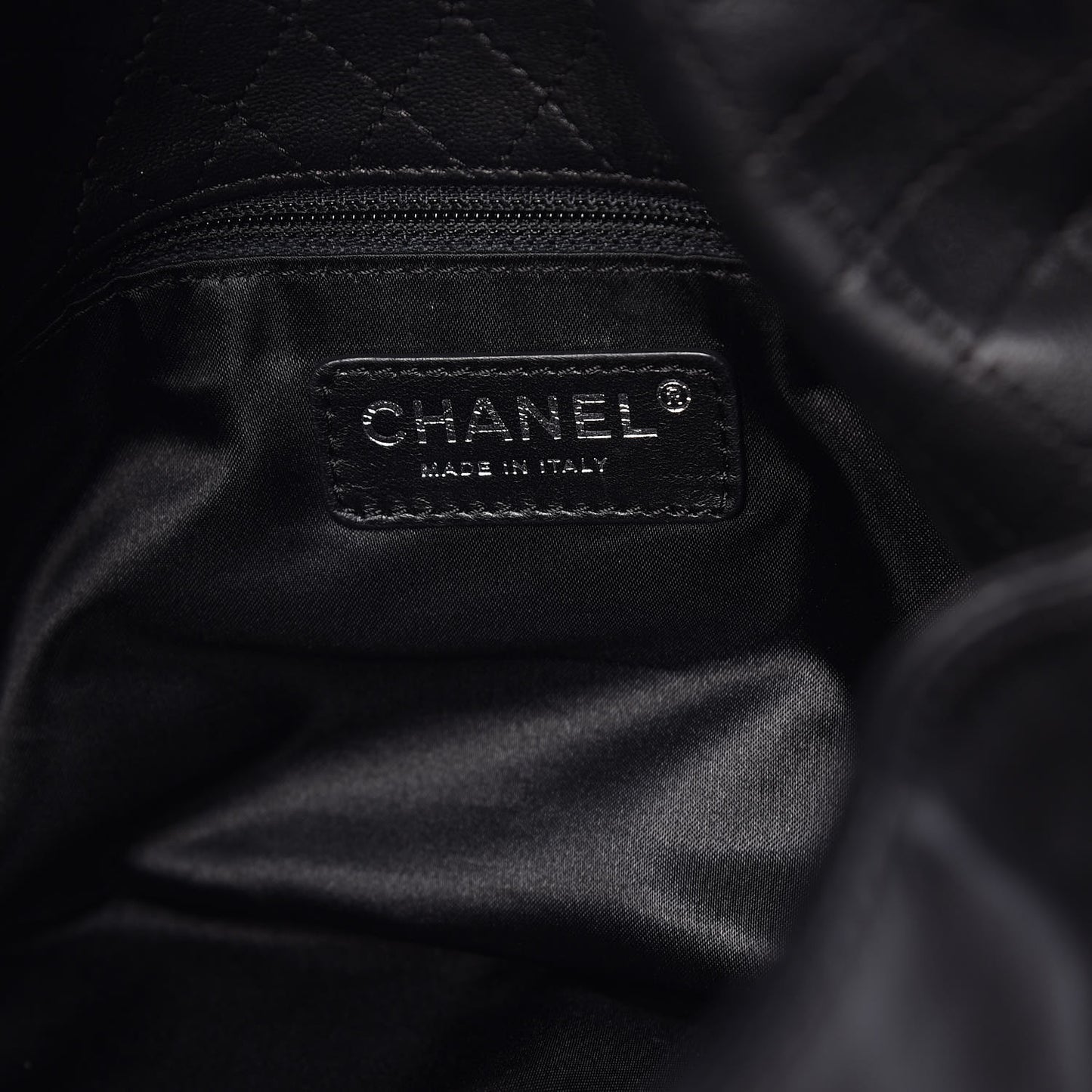 Lambskin Medium Soft and Chain Flap Black