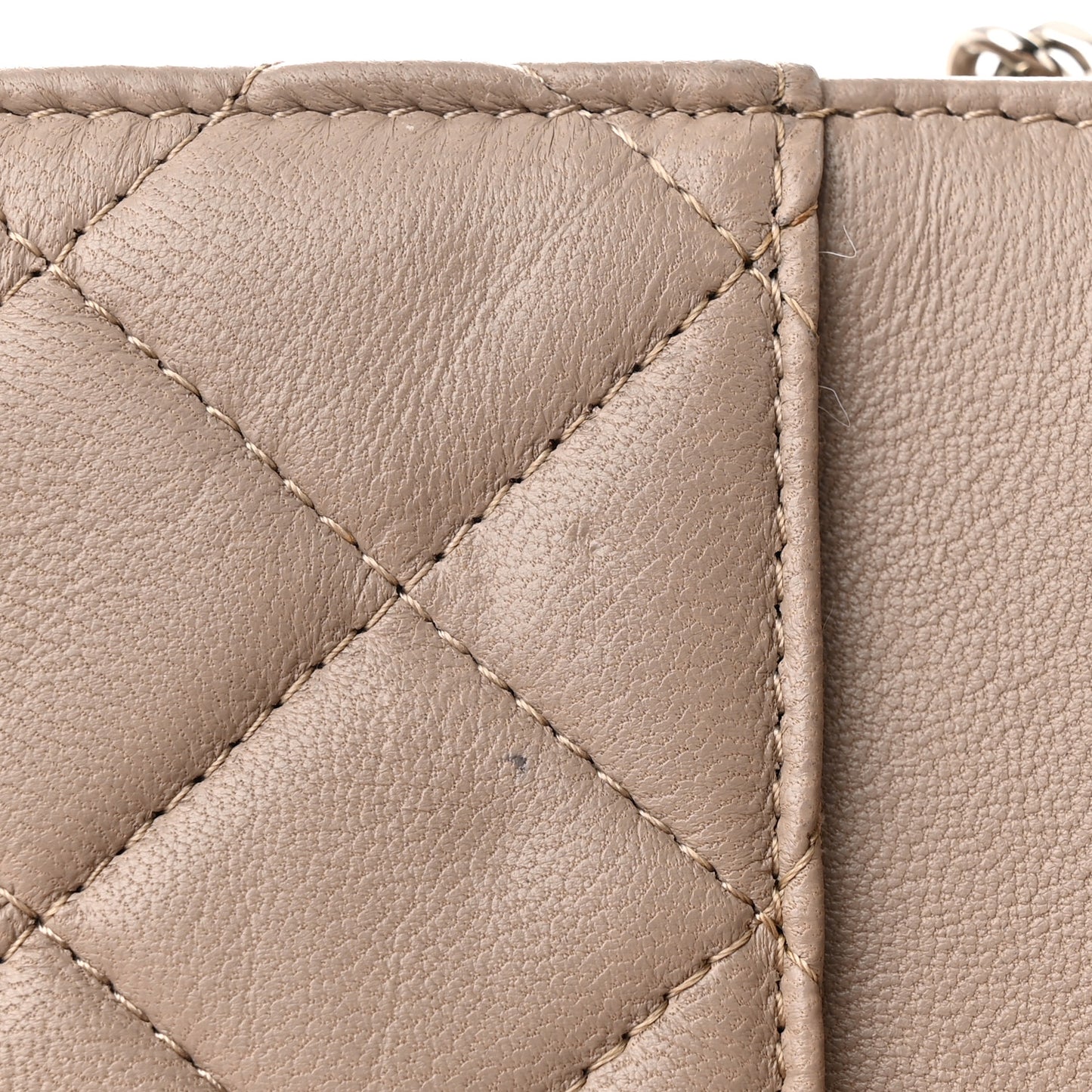 Lambskin Quilted Wallet On Chain WOC Taupe
