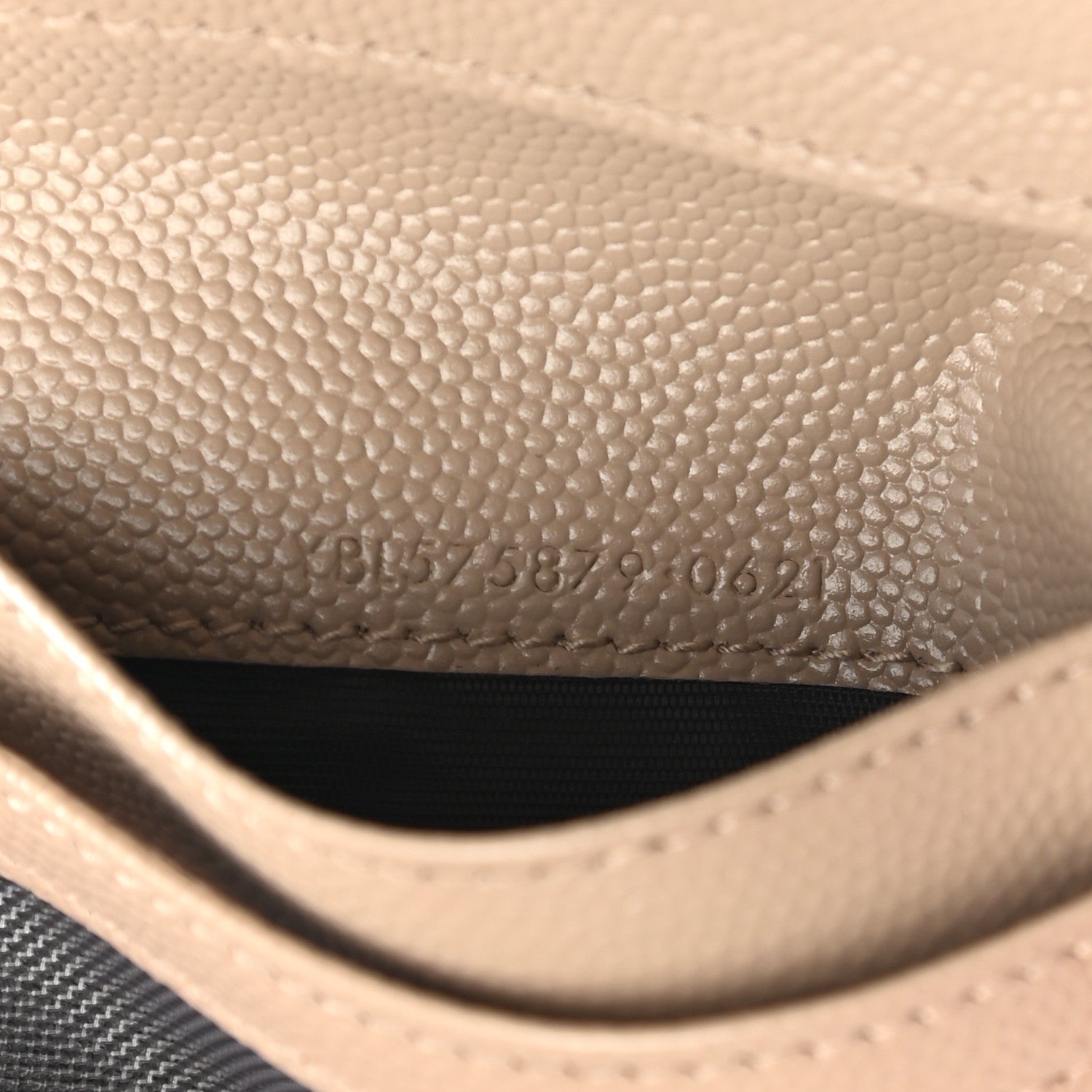 Saint Laurent Grain De Poudre Matelasse Chevron Monogram Zipped Card Case Nude Powder 8 of 9
