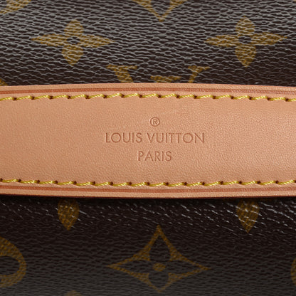 Louis Vuitton Monogram Pochette Metis 9 of 9