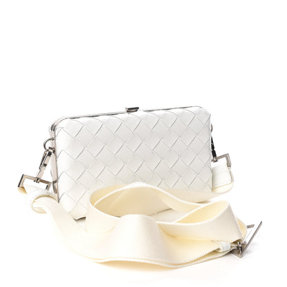 Bottega Veneta Spazzolato Intrecciato Mens Crossbody Messenger Bag Bianco 2 of 7