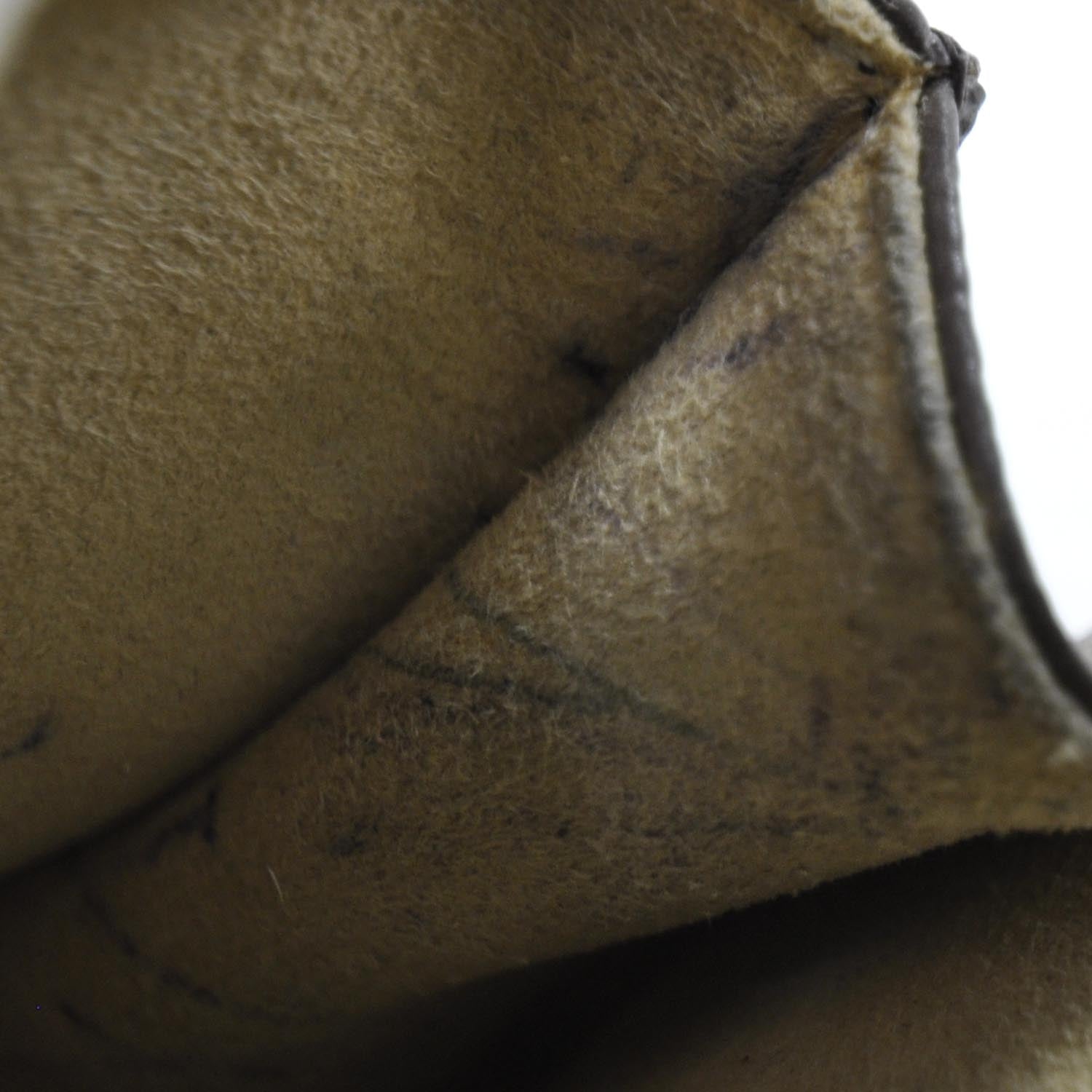 Louis Vuitton Monogram Pochette Florentine Belt Bag 8 of 8